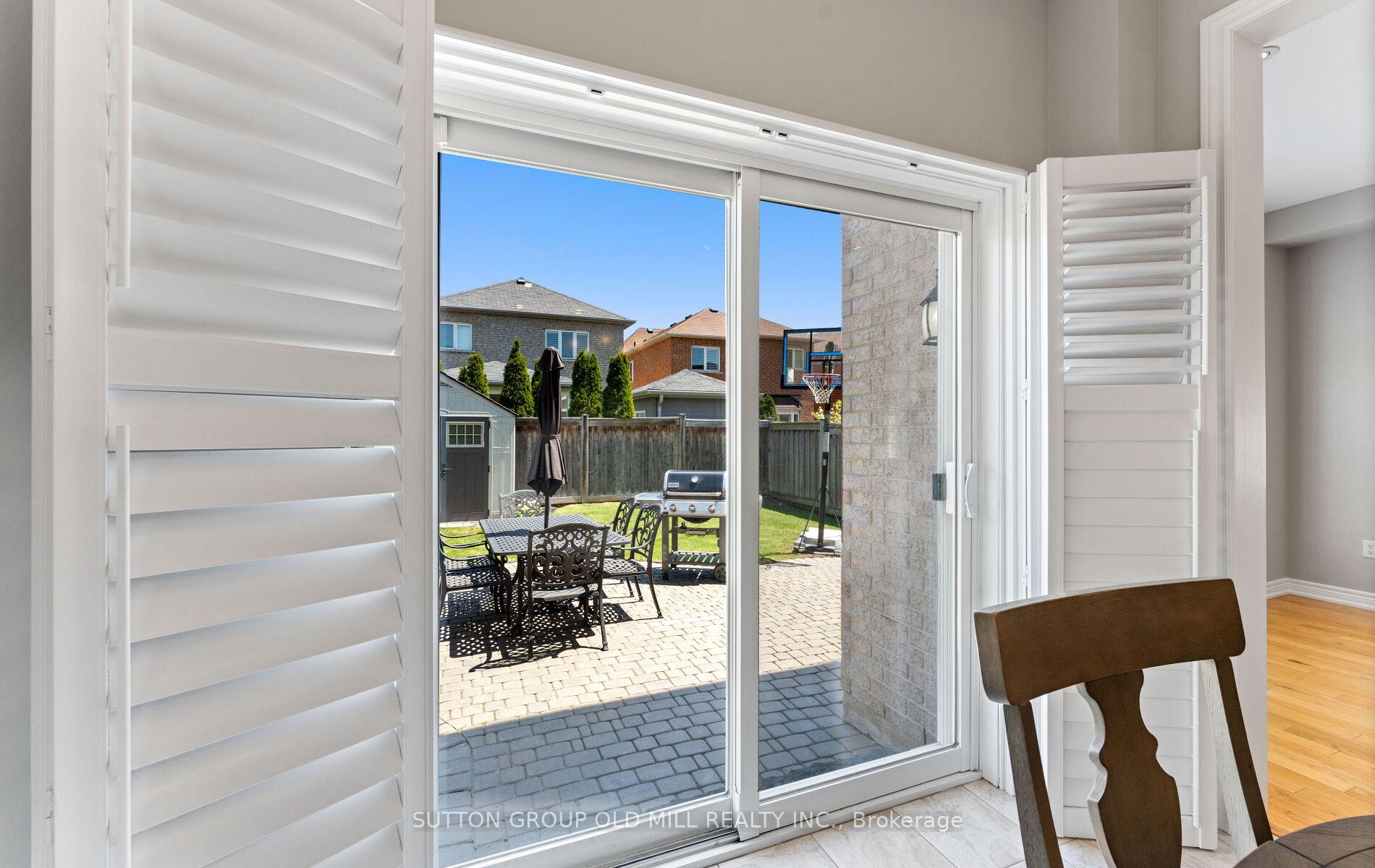 Photo 15 of 201 Vellore Park Avenue, Vaughan, Vellore Village — HOMEH