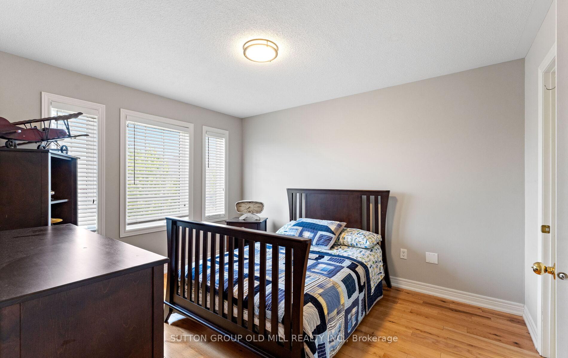 Photo 25 of 201 Vellore Park Avenue, Vaughan, Vellore Village — HOMEH