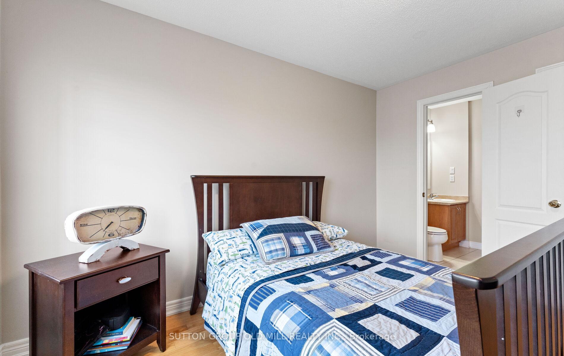 Photo 27 of 201 Vellore Park Avenue, Vaughan, Vellore Village — HOMEH