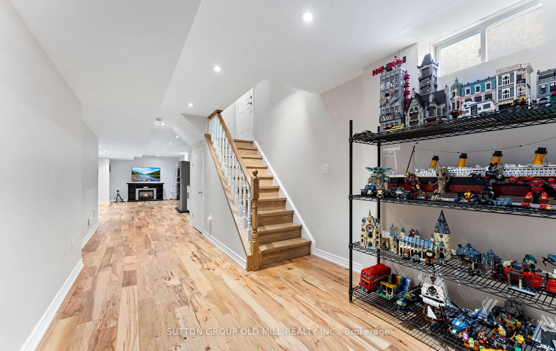 Photo 32 of 201 Vellore Park Avenue, Vaughan, Vellore Village — HOMEH
