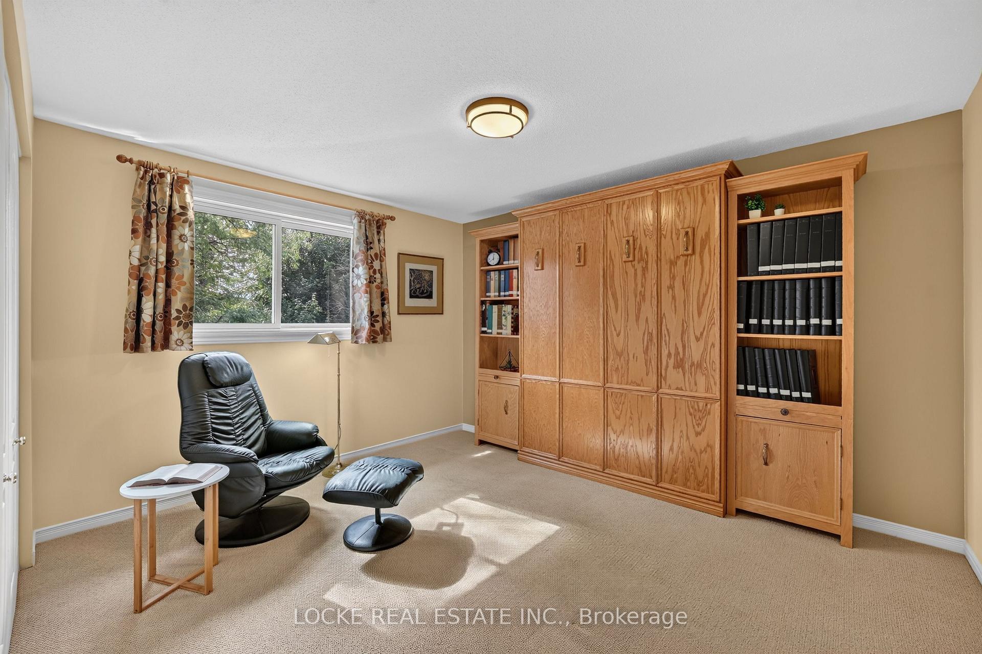 Photo 31 of 1672 Des Ravins Place, Ottawa, Chapel Hill — HOMEH