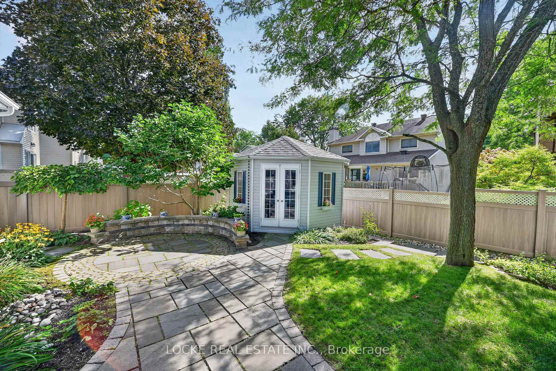 Photo 47 of 1672 Des Ravins Place, Ottawa, Chapel Hill — HOMEH