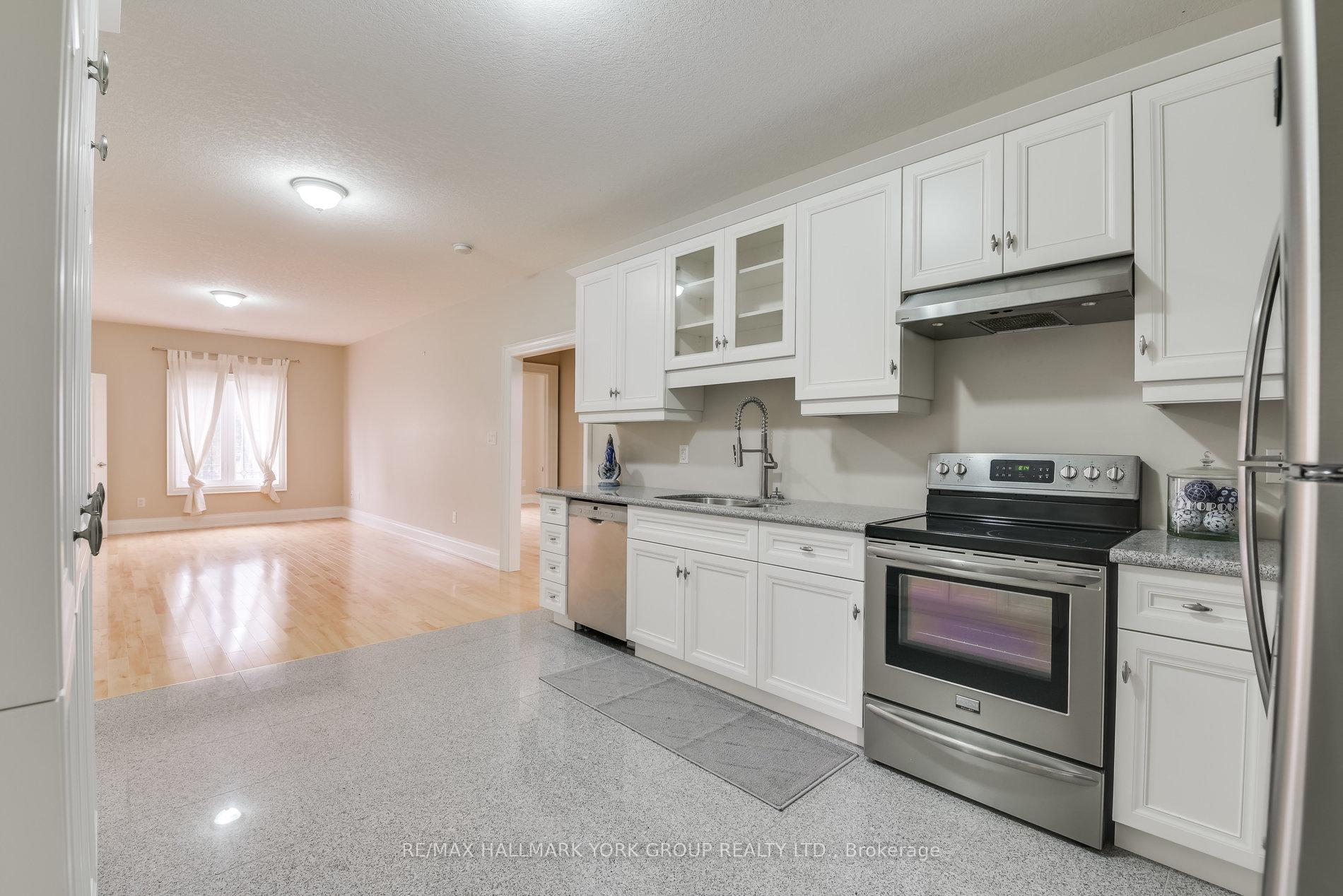 Photo 8 of Unit A, 13086 Keele Street, King, King City — HOMEH