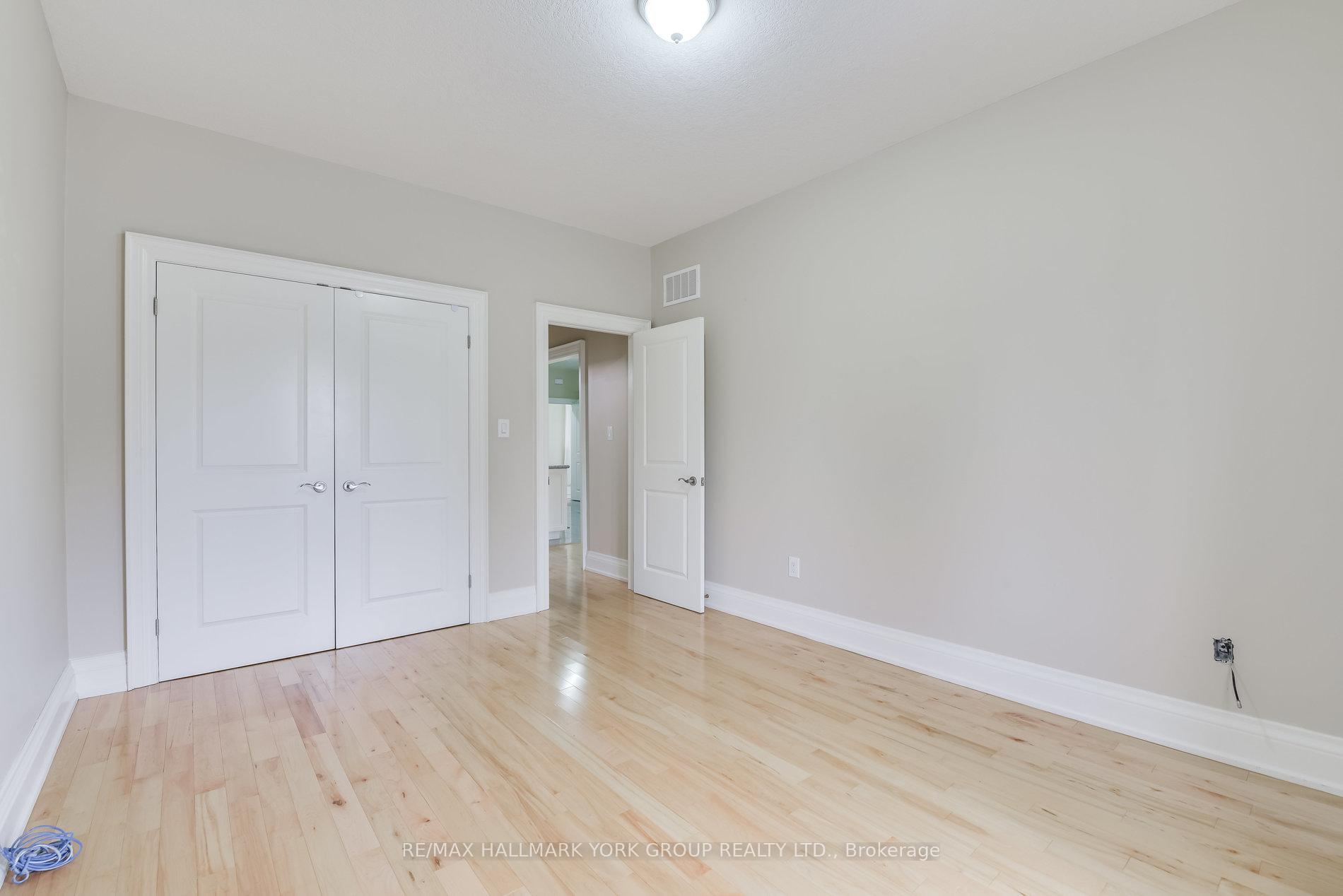 Photo 12 of Unit A, 13086 Keele Street, King, King City — HOMEH