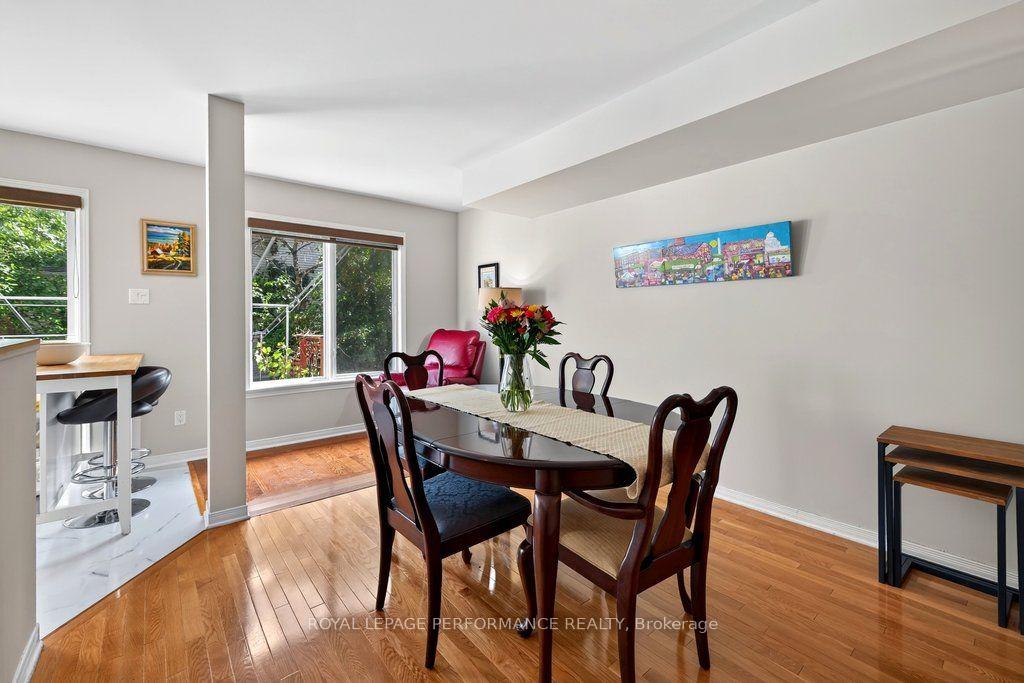 Photo 14 of 34 Steel Street, Ottawa, Beacon Hill South — HOMEH