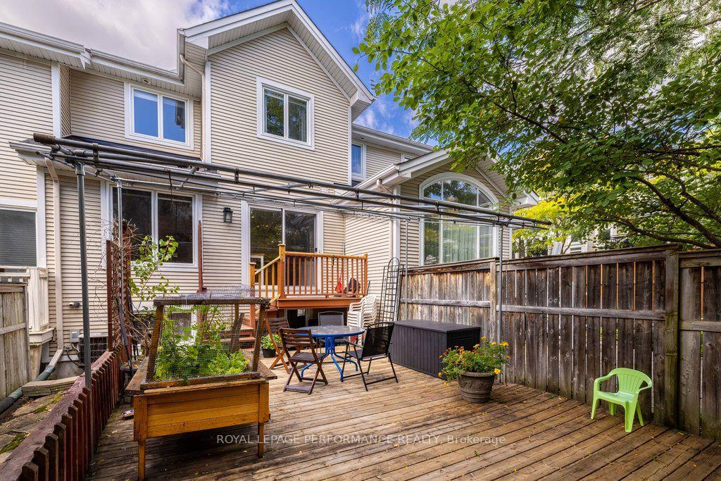 Photo 40 of 34 Steel Street, Ottawa, Beacon Hill South — HOMEH