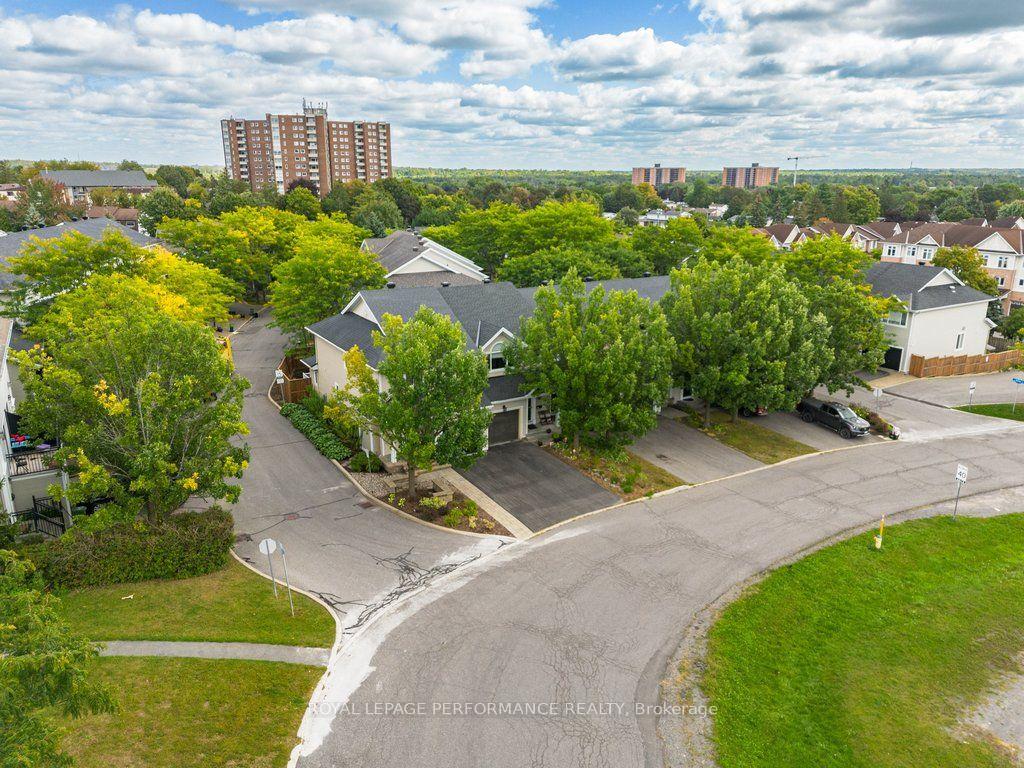 Photo 47 of 34 Steel Street, Ottawa, Beacon Hill South — HOMEH