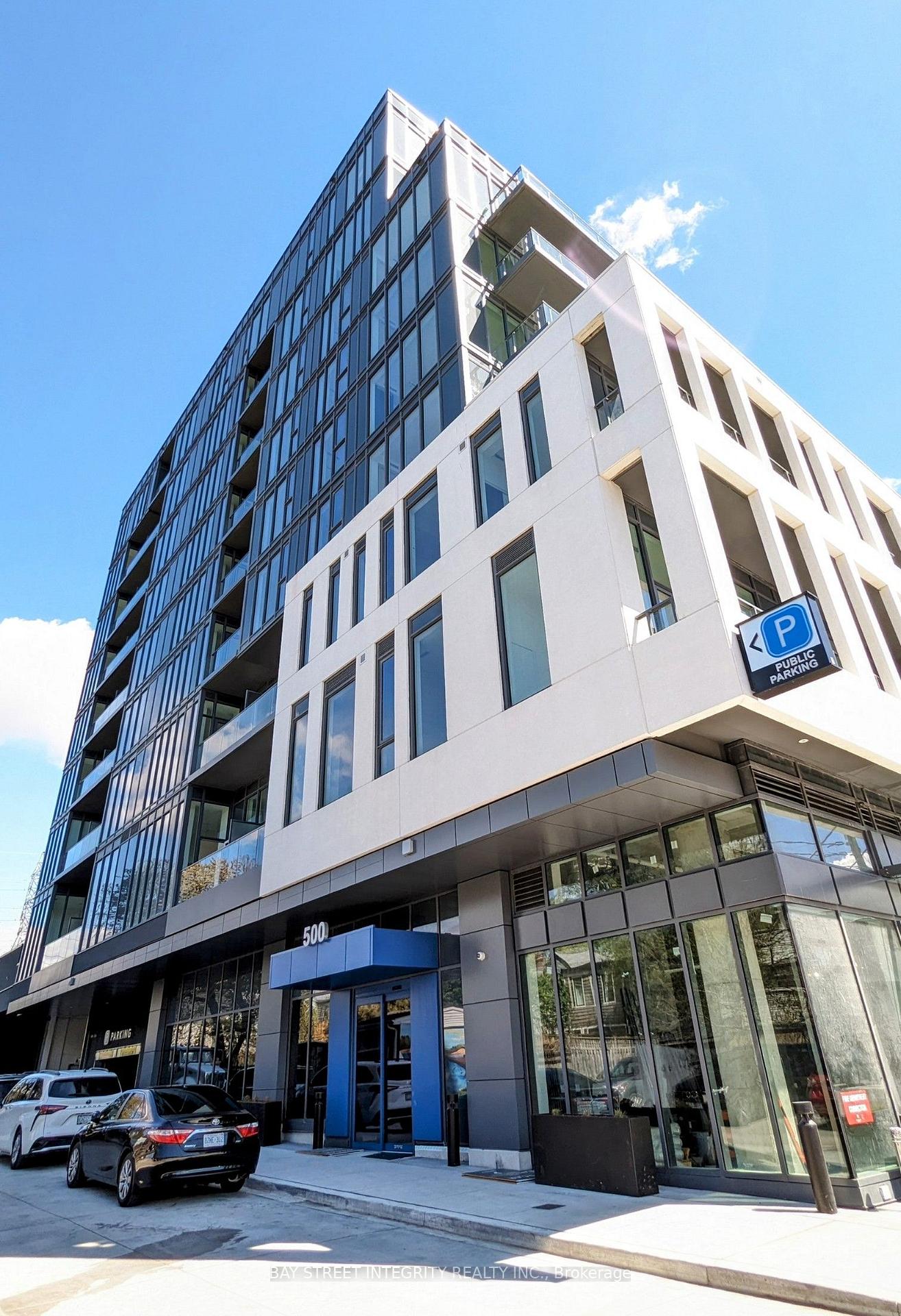 Front of Unit 703, 500 Dupont Street