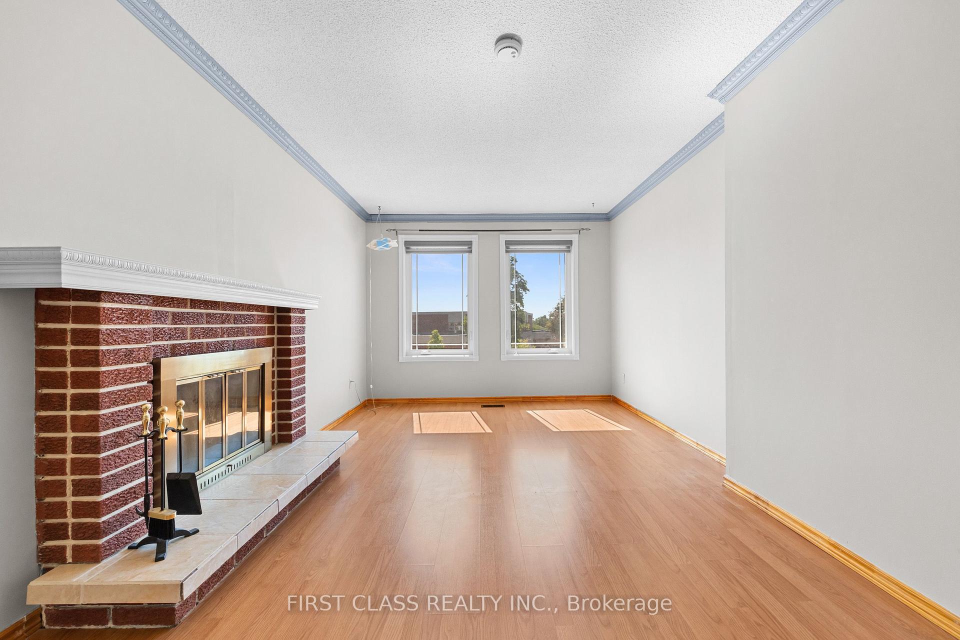 Photo of 4213 Beacon Lane