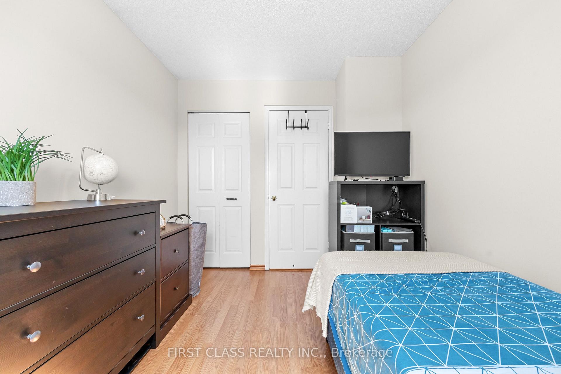 Photo 53 of 4213 Beacon Lane, Mississauga, Creditview — HOMEH