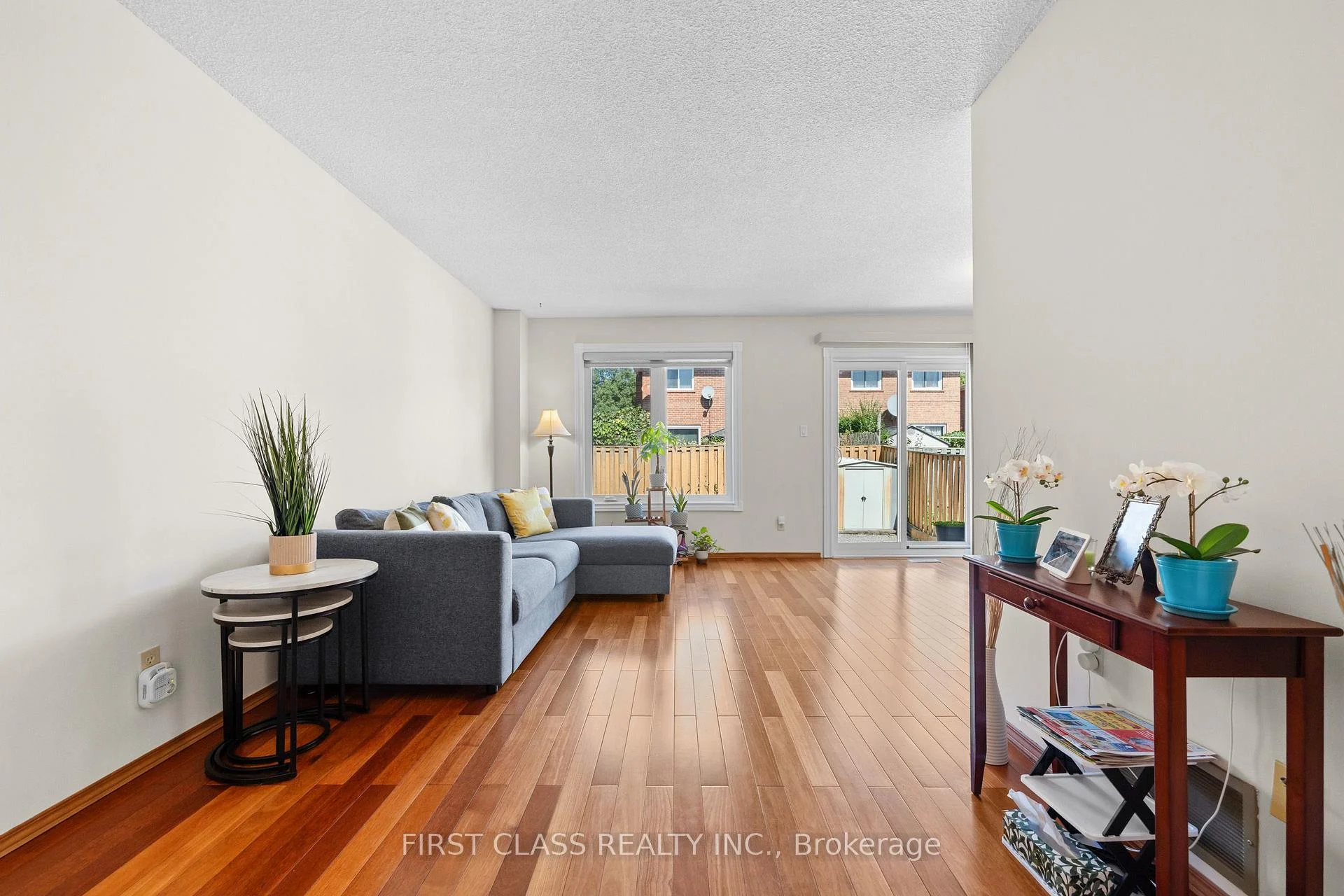 Photo 18 of 4213 Beacon Lane, Mississauga, Creditview — HOMEH