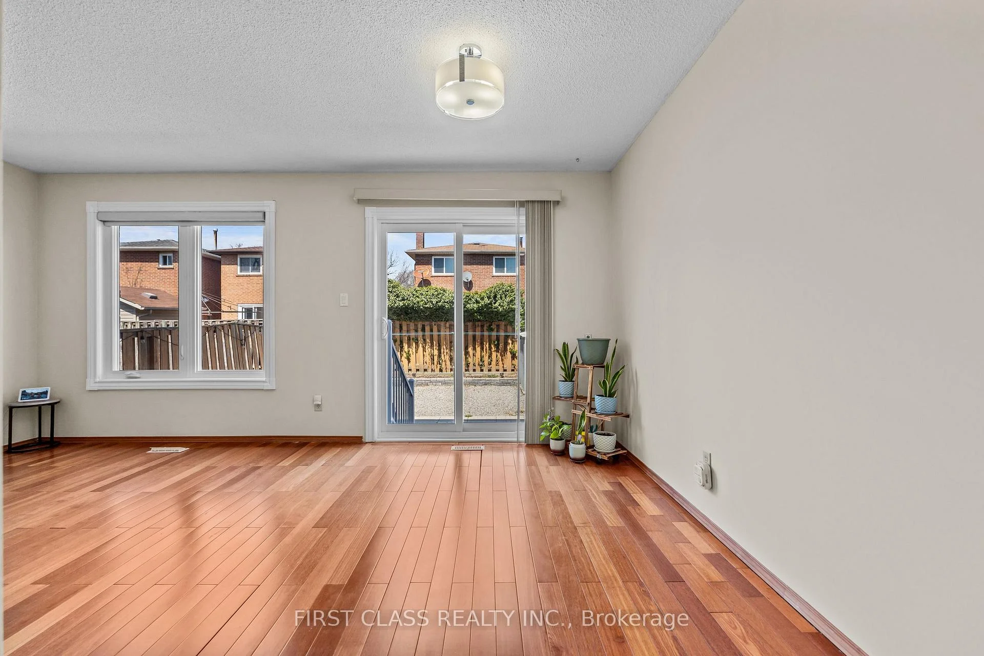 Photo 41 of 4213 Beacon Lane, Mississauga, Creditview — HOMEH