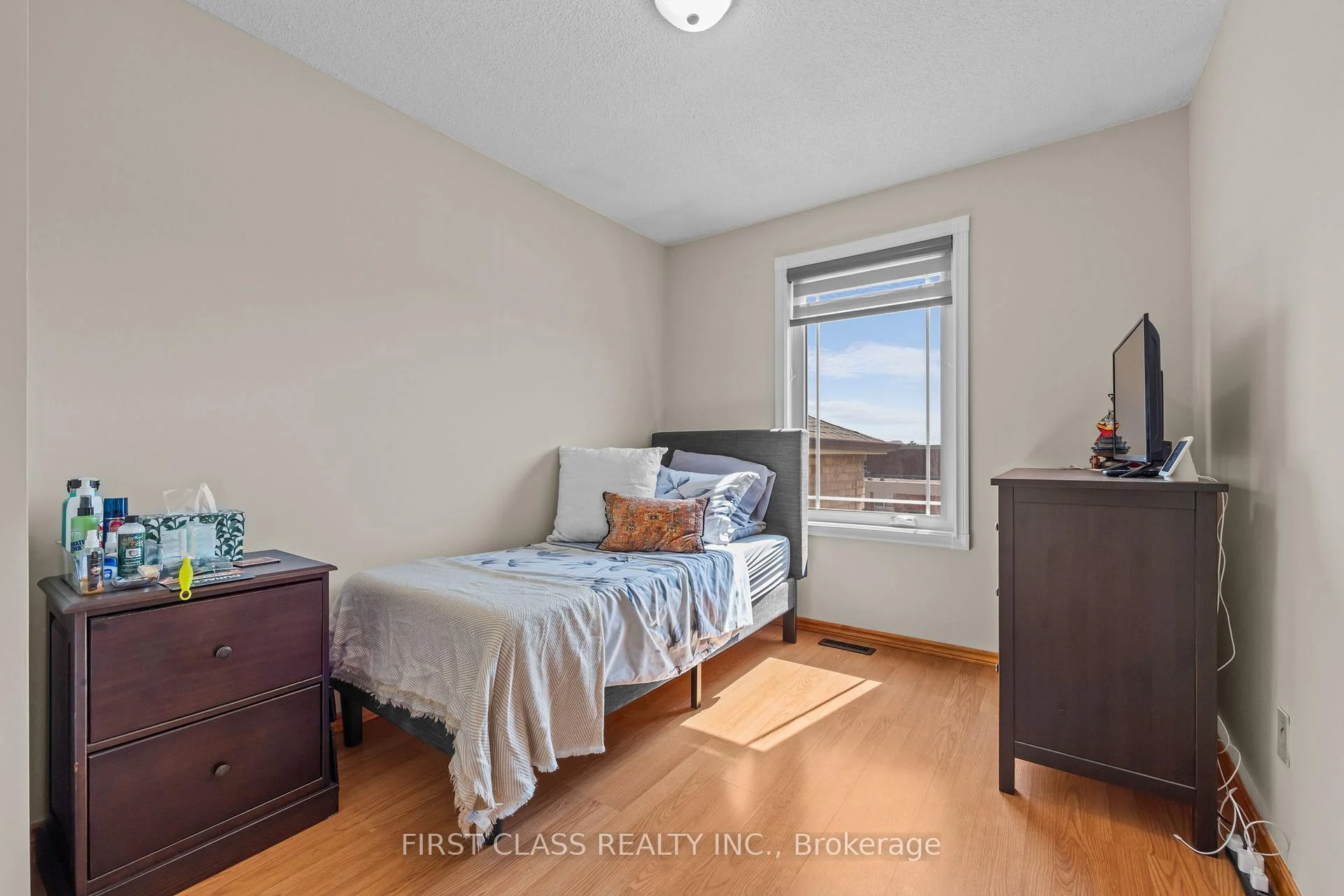 Photo 62 of 4213 Beacon Lane, Mississauga, Creditview — HOMEH