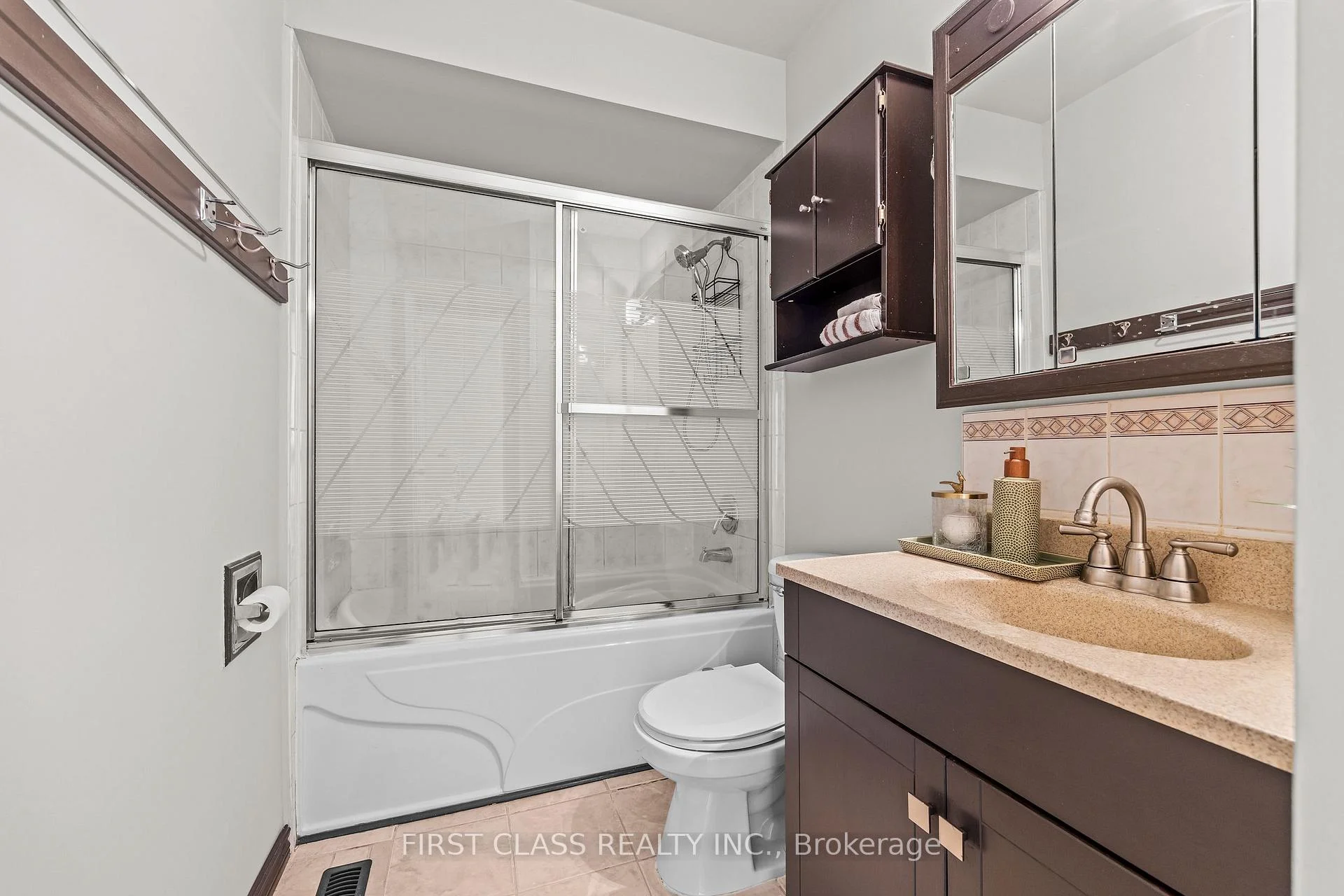 Photo 67 of 4213 Beacon Lane, Mississauga, Creditview — HOMEH