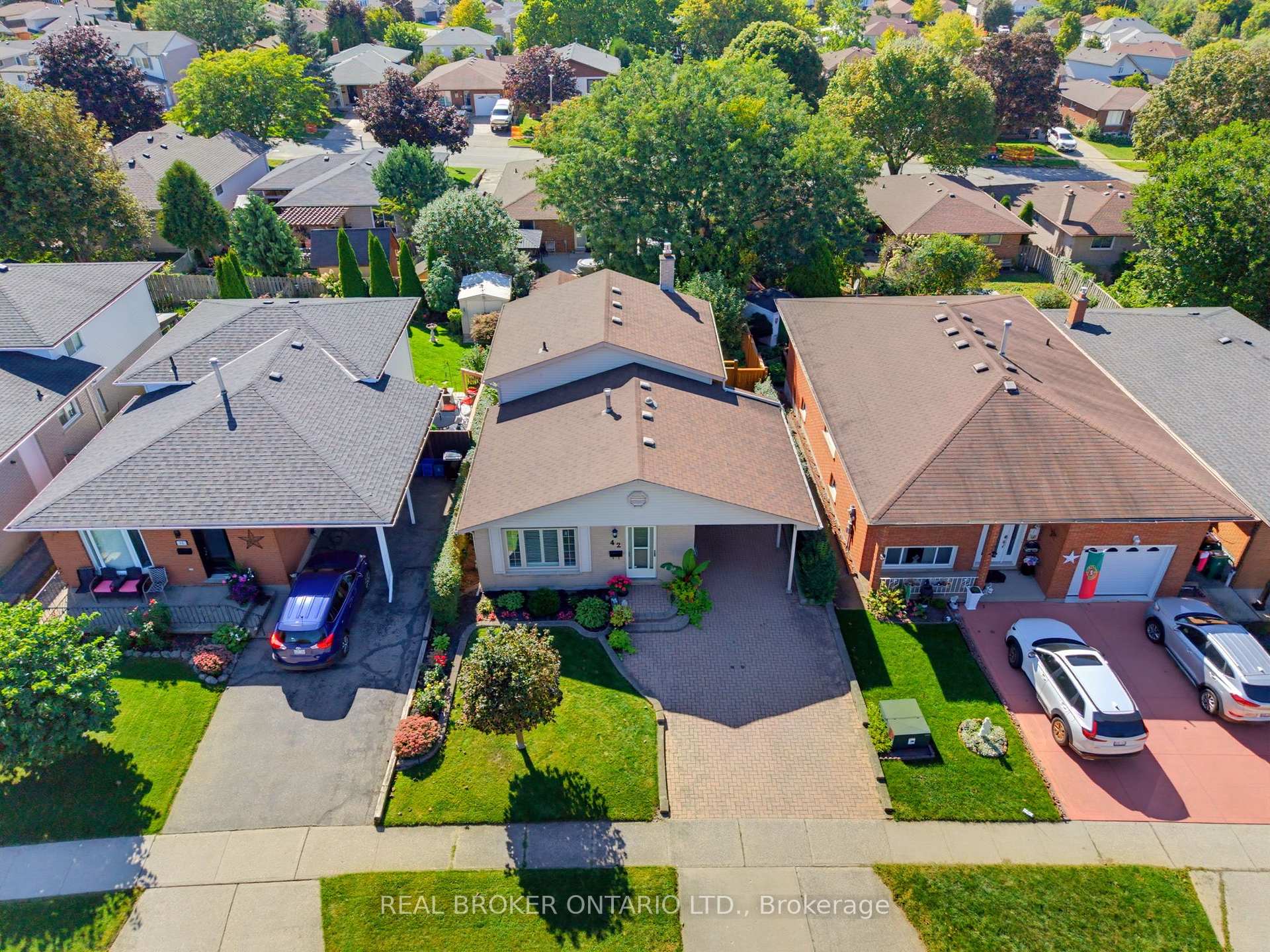Photo 3 of 42 Parker Drive, Cambridge, Christopher-Champlain — HOMEH
