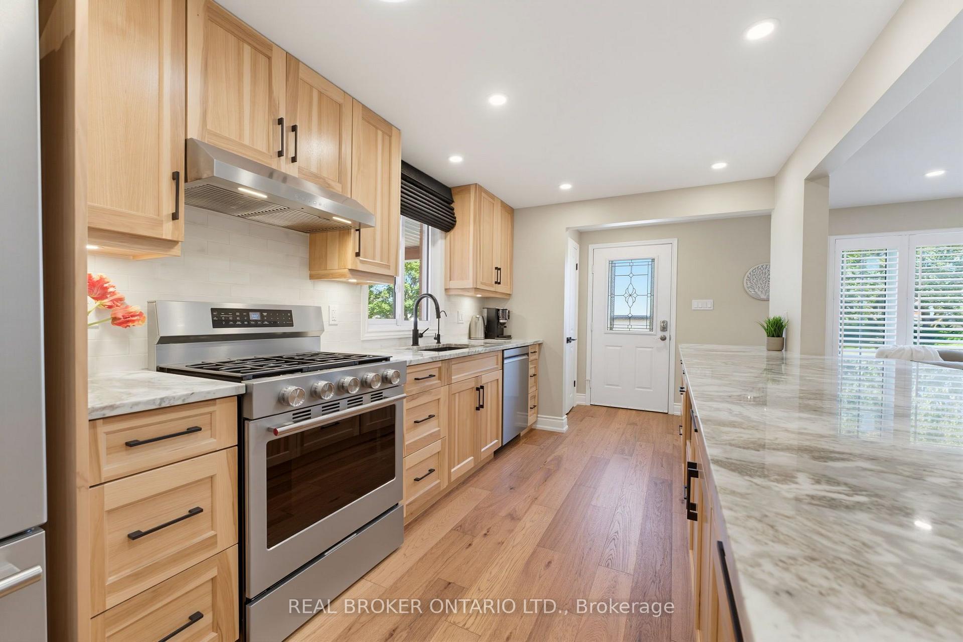 Photo 8 of 42 Parker Drive, Cambridge, Christopher-Champlain — HOMEH