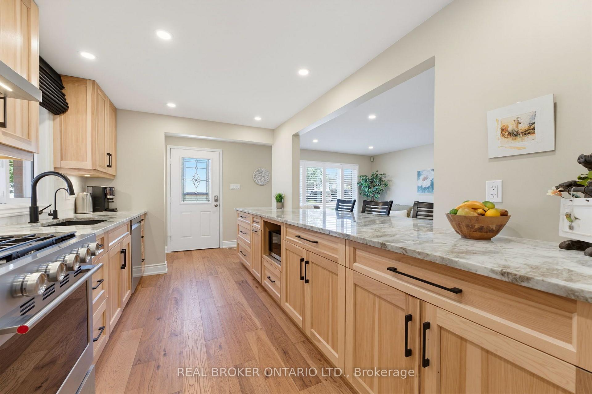 Photo 11 of 42 Parker Drive, Cambridge, Christopher-Champlain — HOMEH