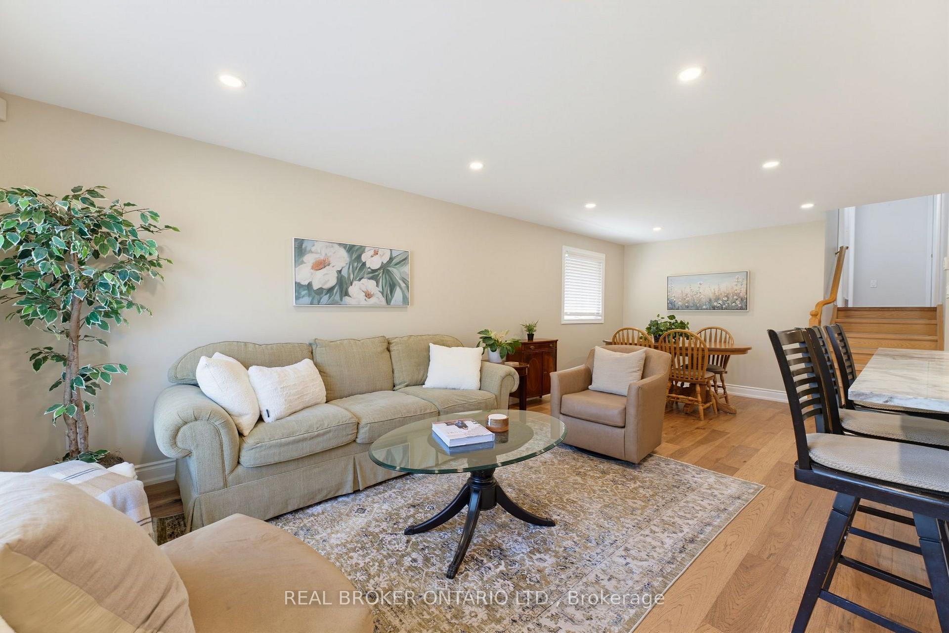 Photo 13 of 42 Parker Drive, Cambridge, Christopher-Champlain — HOMEH