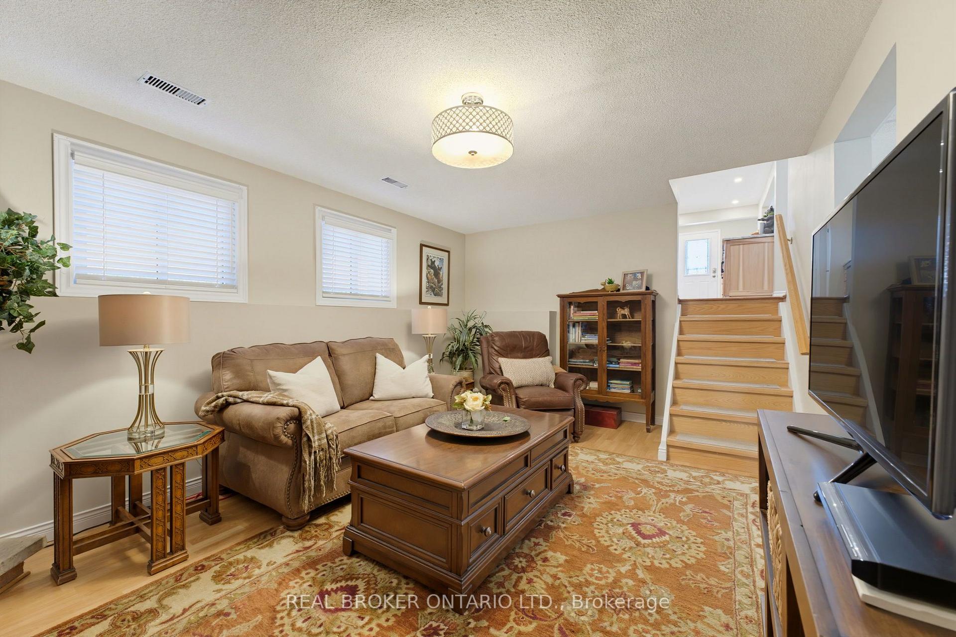 Photo 22 of 42 Parker Drive, Cambridge, Christopher-Champlain — HOMEH