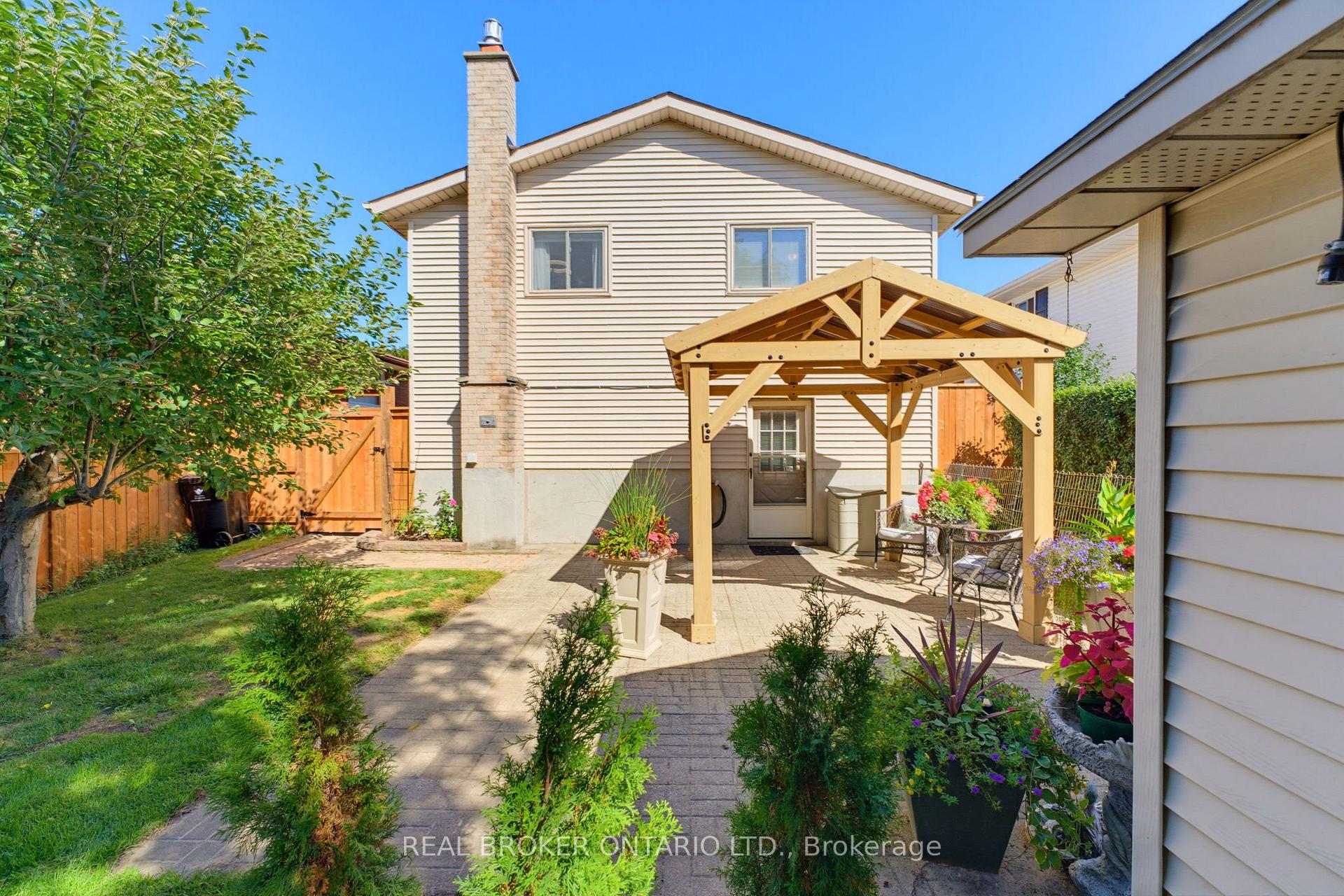 Photo 35 of 42 Parker Drive, Cambridge, Christopher-Champlain — HOMEH