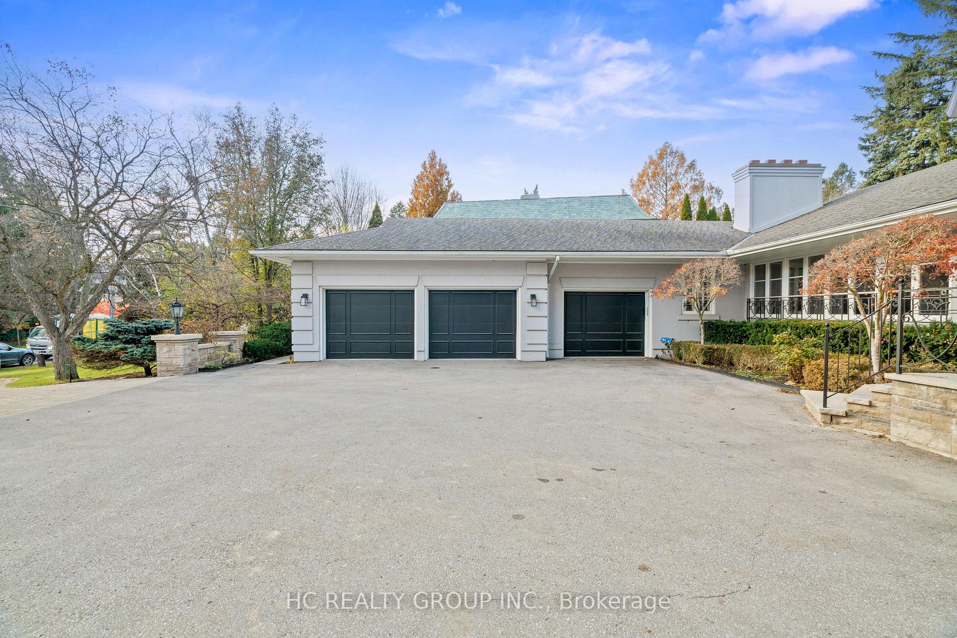 Photo 4 of 80 Bayview Ridge, North York, Bridle Path-Sunnybrook-York Mills — HOMEH