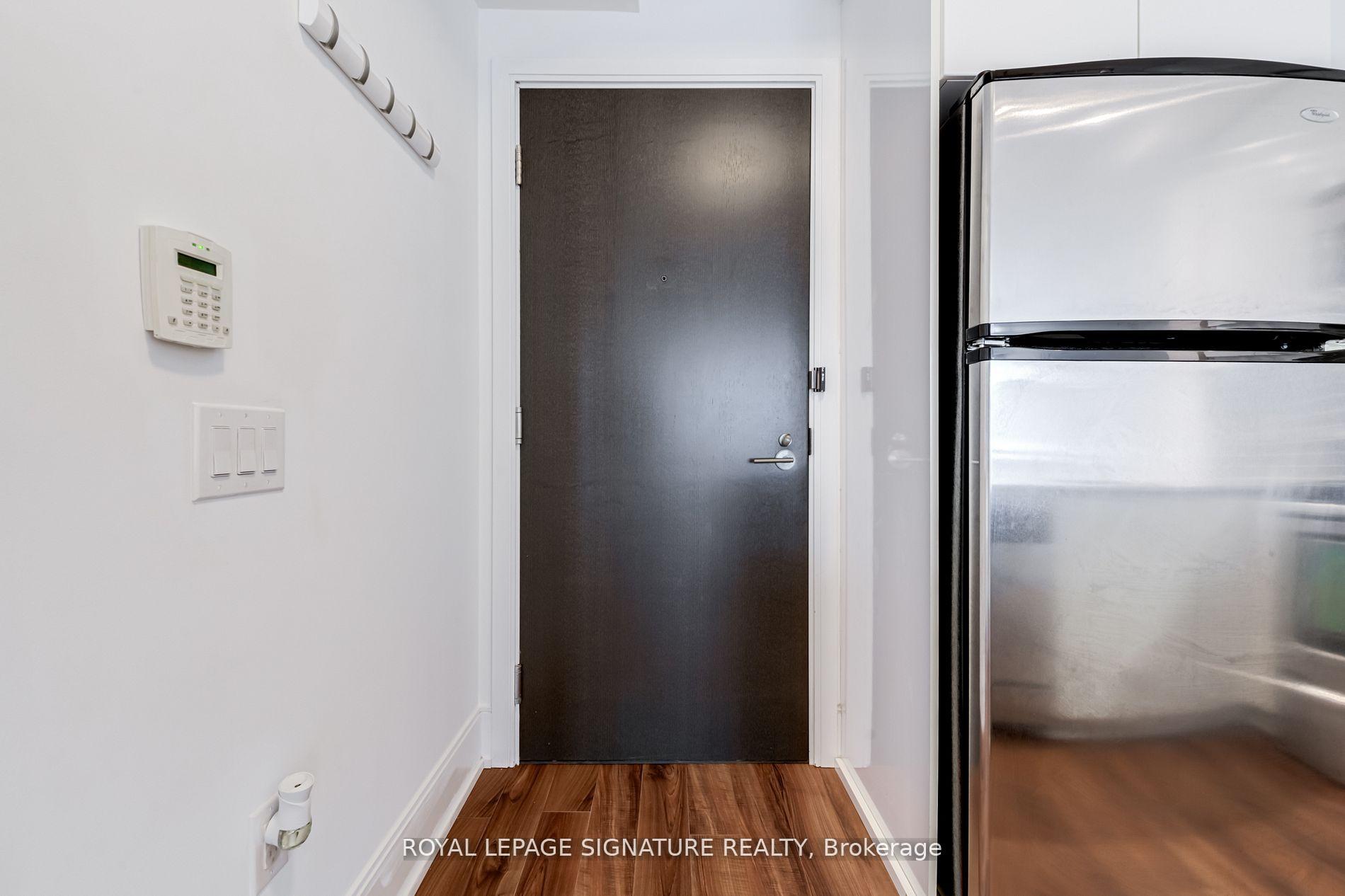 Photo 2 of Unit 1103, 560 Front Street W, Toronto, Waterfront Communities — HOMEH