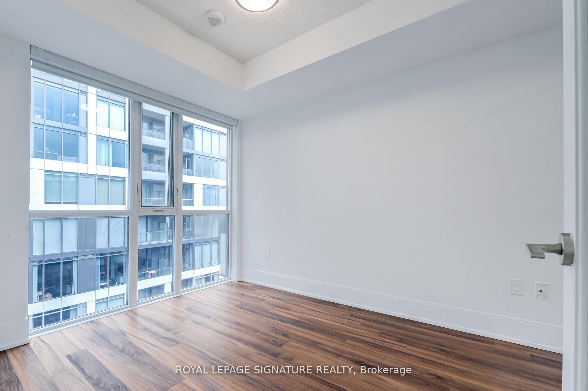 Photo 11 of Unit 1103, 560 Front Street W, Toronto, Waterfront Communities — HOMEH