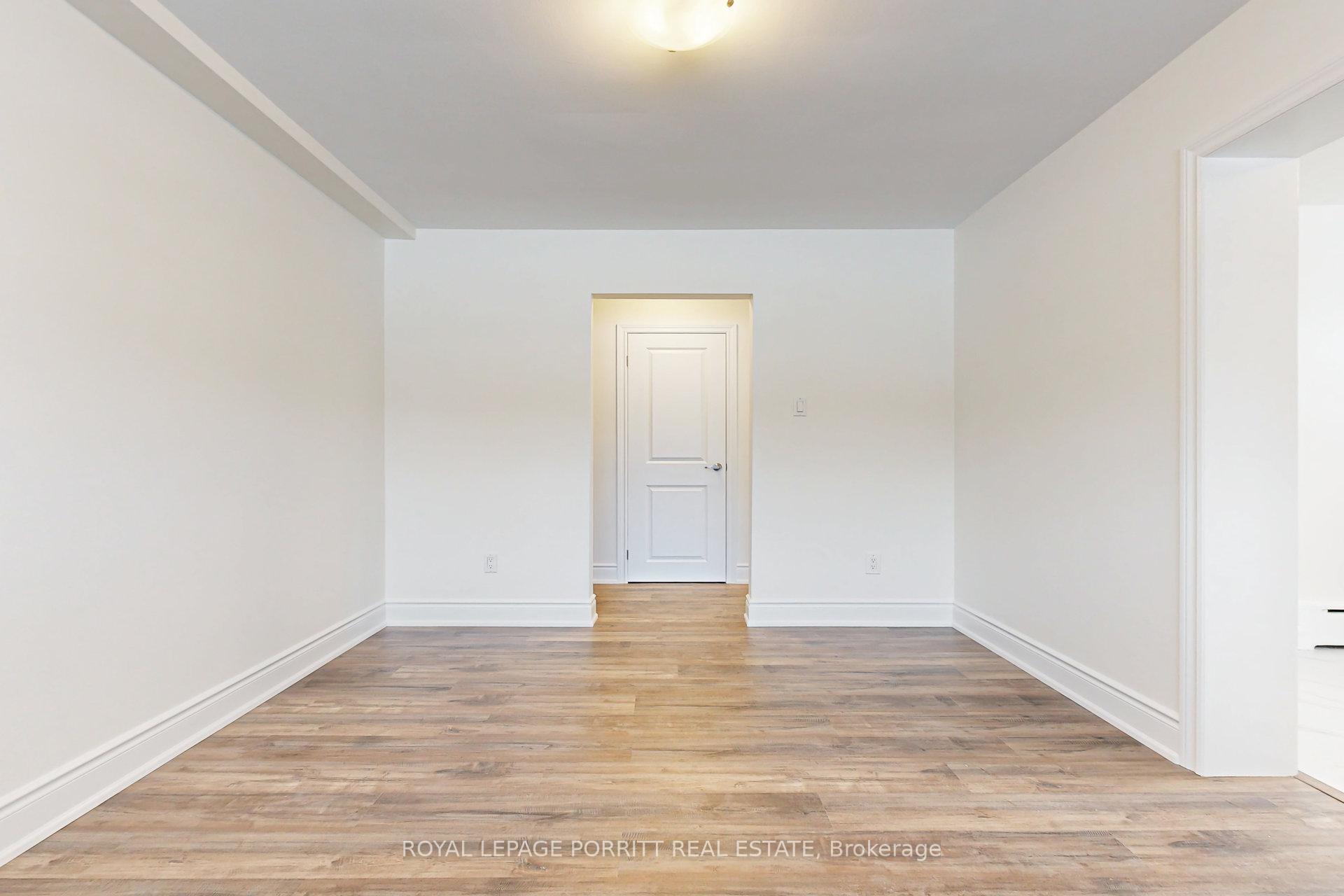 Photo 9 of Unit 1, 149 Alderbrae Avenue, Etobicoke, Alderwood — HOMEH