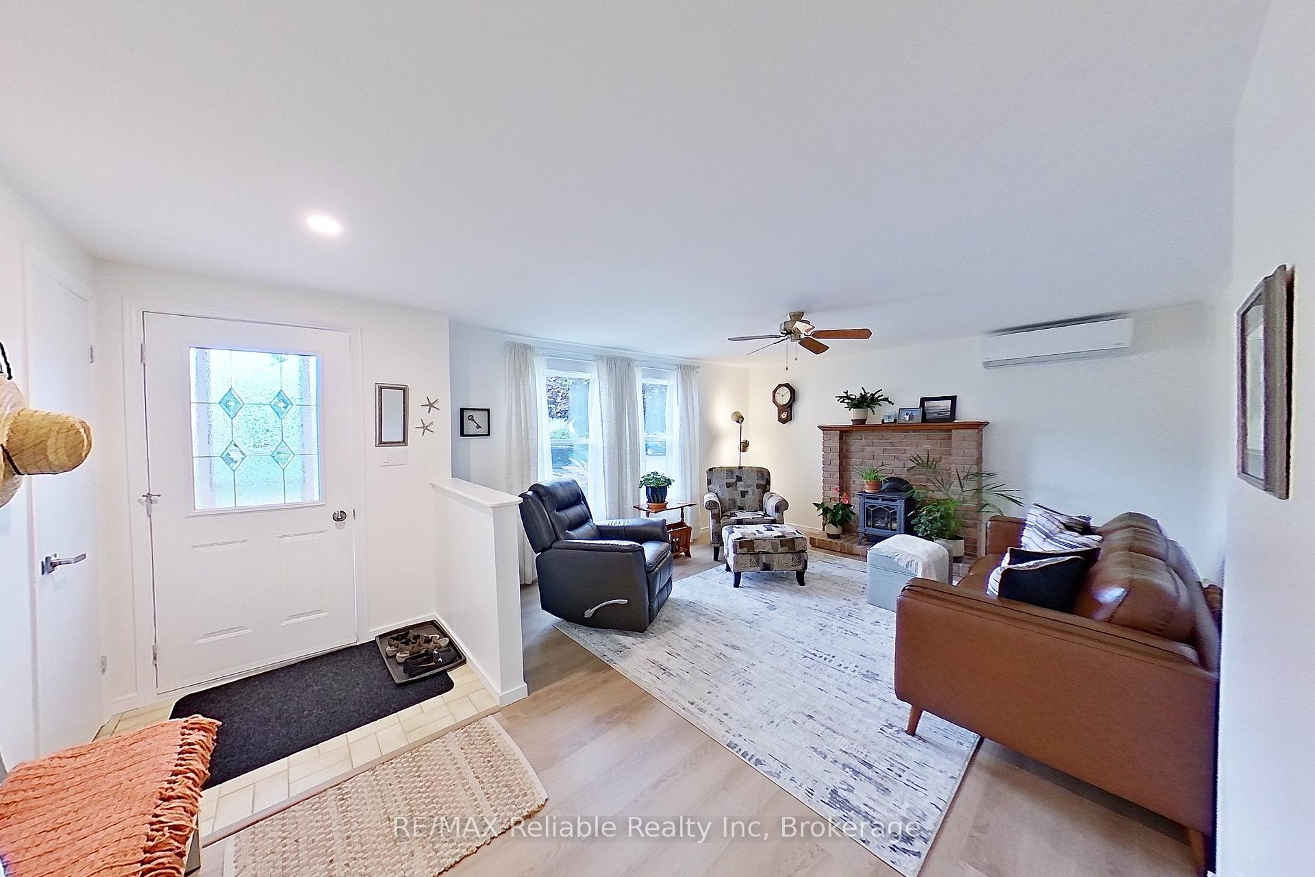 Photo 16 of 413 Shannon Boulevard, South Huron, Stephen — HOMEH