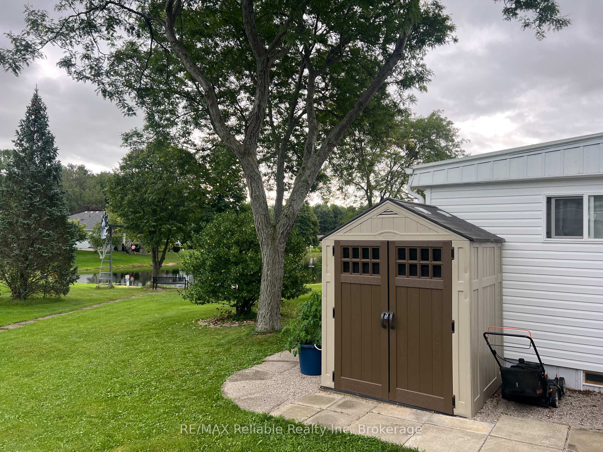 Photo 44 of 413 Shannon Boulevard, South Huron, Stephen — HOMEH
