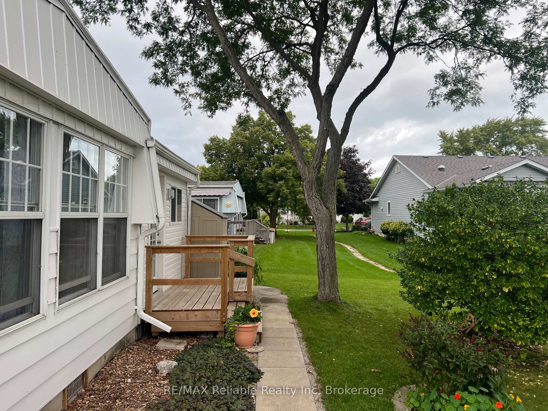 Photo 46 of 413 Shannon Boulevard, South Huron, Stephen — HOMEH