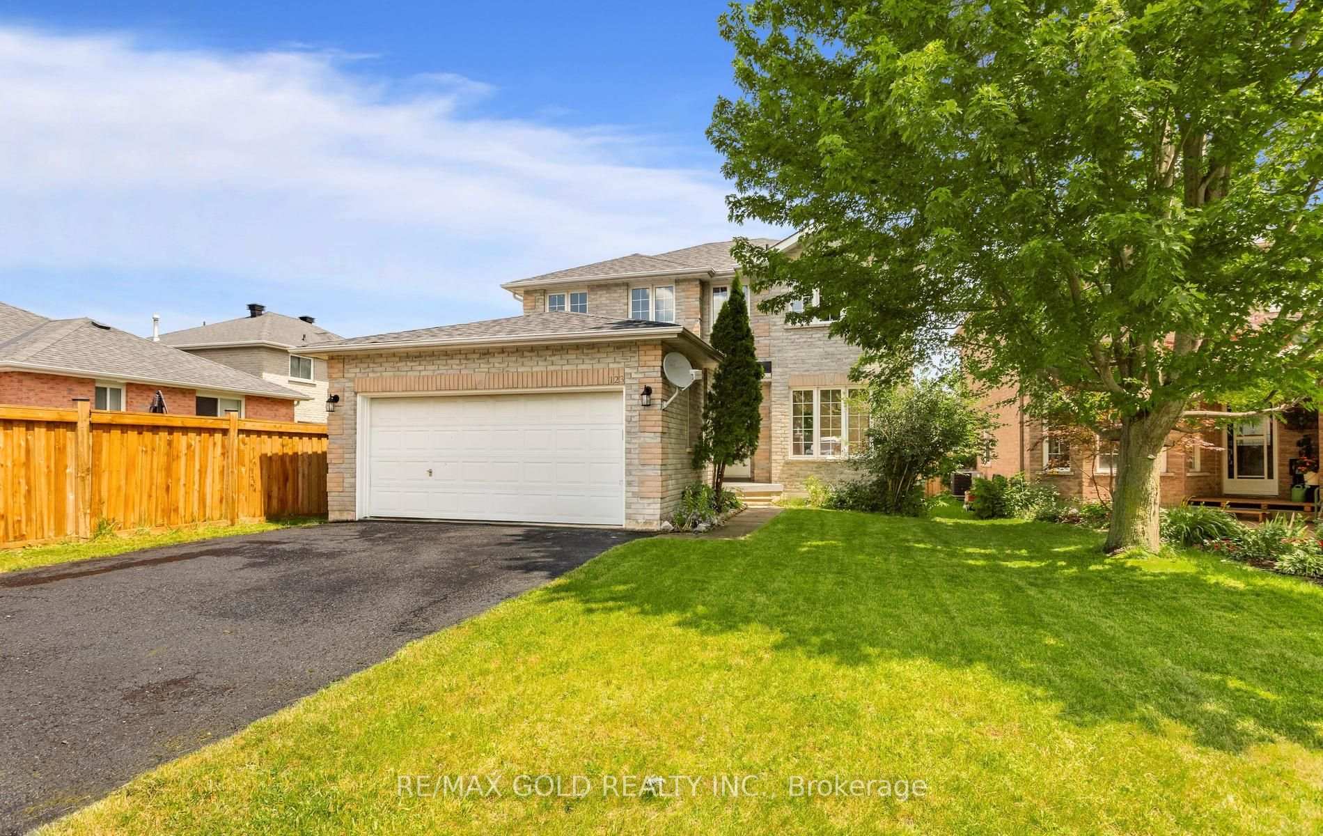 Photo 2 of 123 Ruffet Drive, Barrie, Edgehill Drive — HOMEH