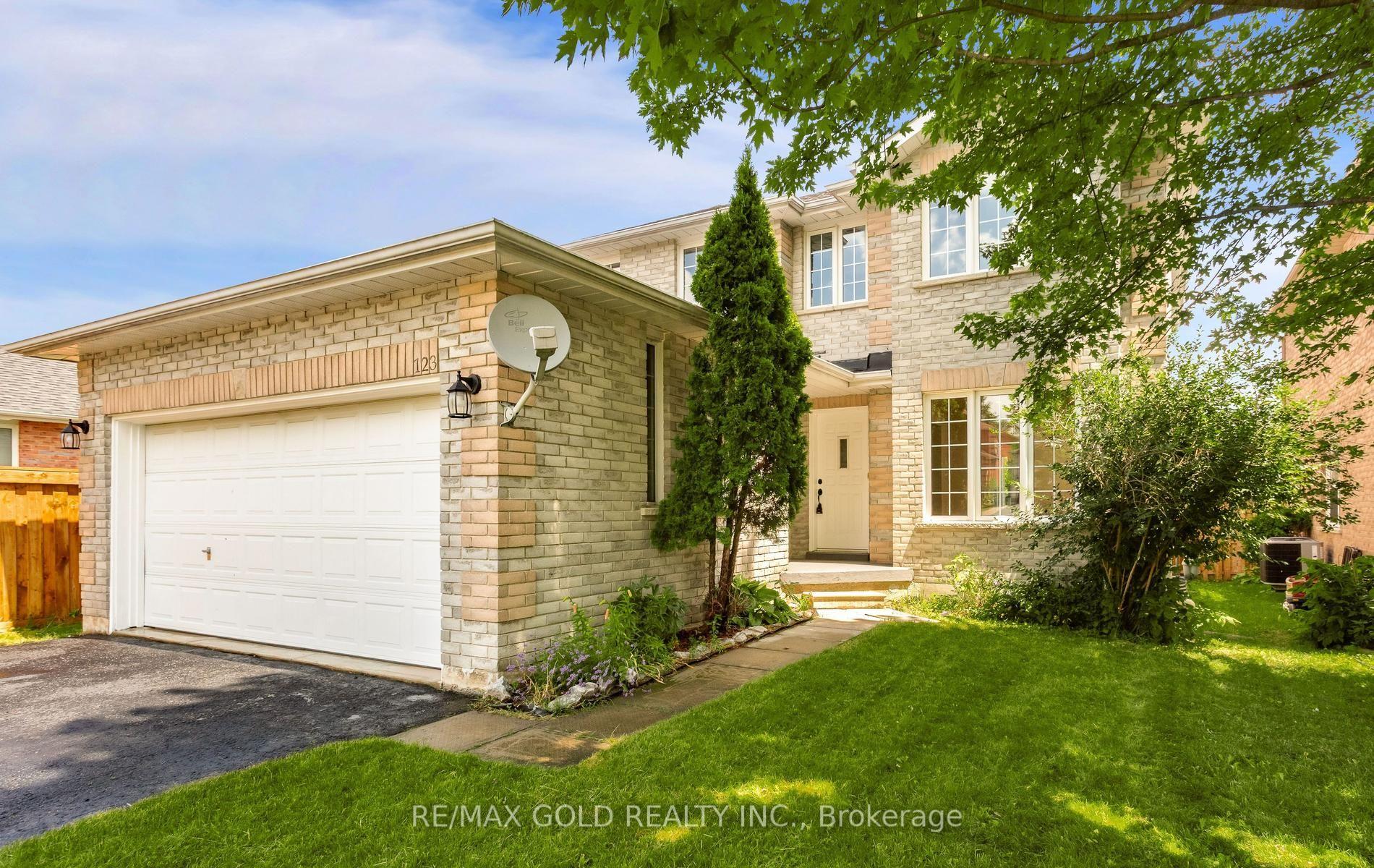 Photo 3 of 123 Ruffet Drive, Barrie, Edgehill Drive — HOMEH