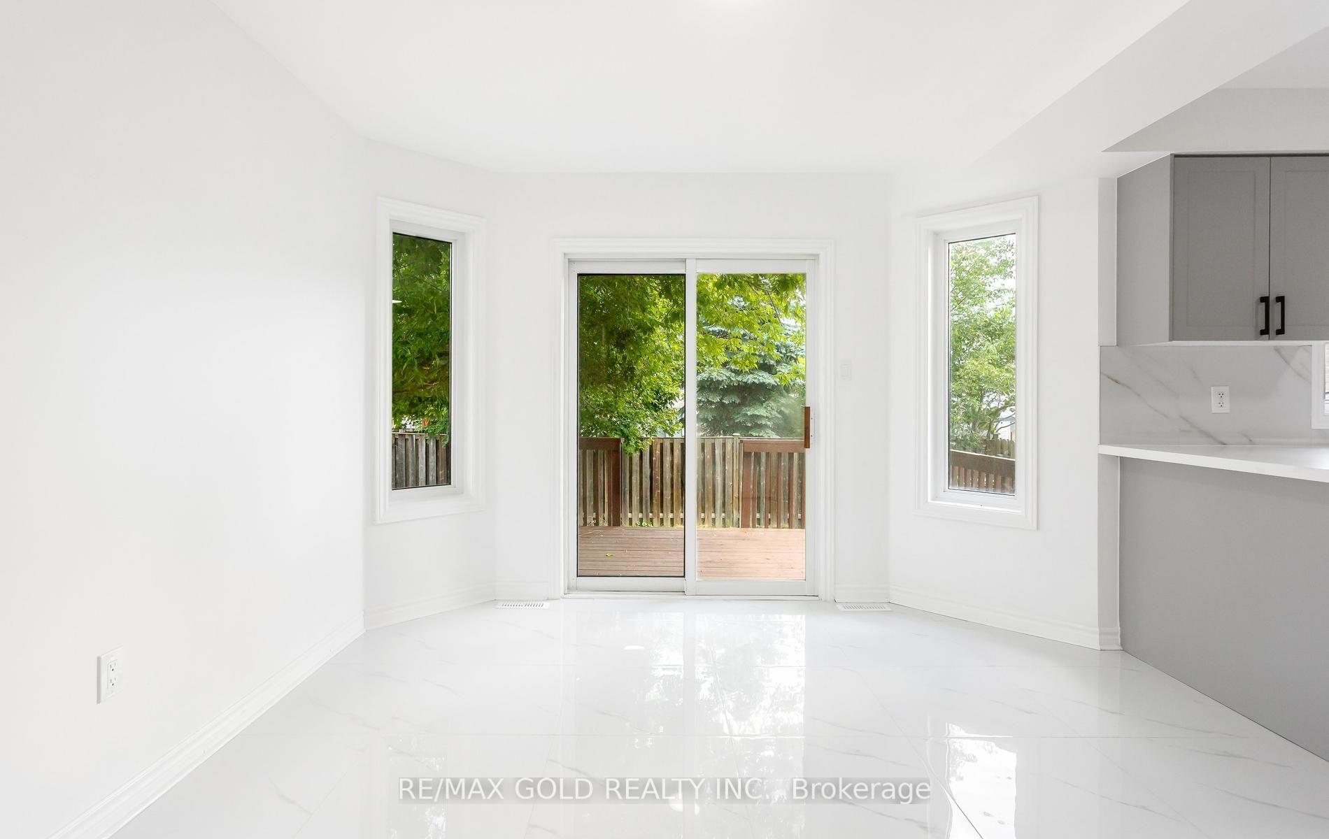 Photo 15 of 123 Ruffet Drive, Barrie, Edgehill Drive — HOMEH