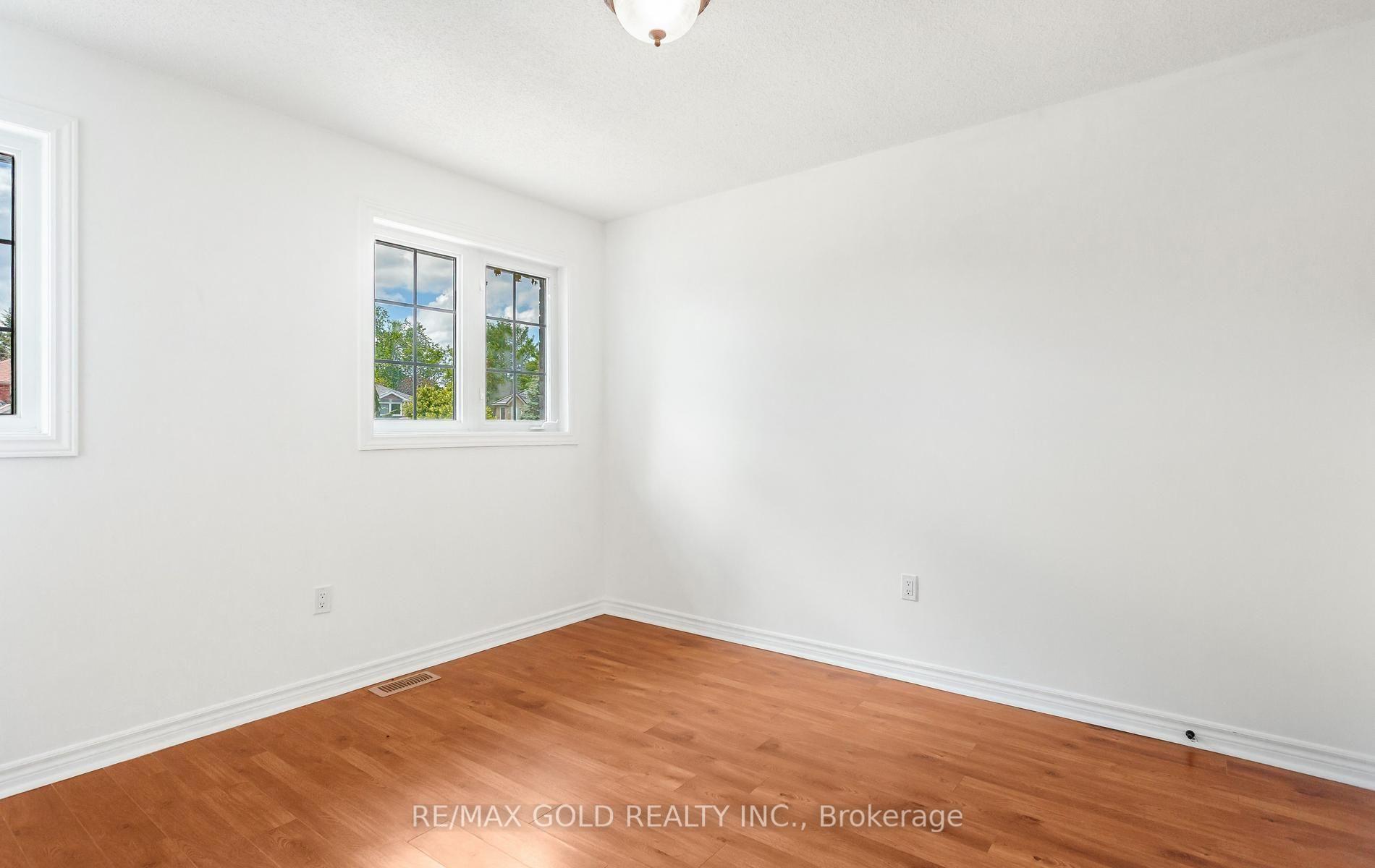 Photo 37 of 123 Ruffet Drive, Barrie, Edgehill Drive — HOMEH