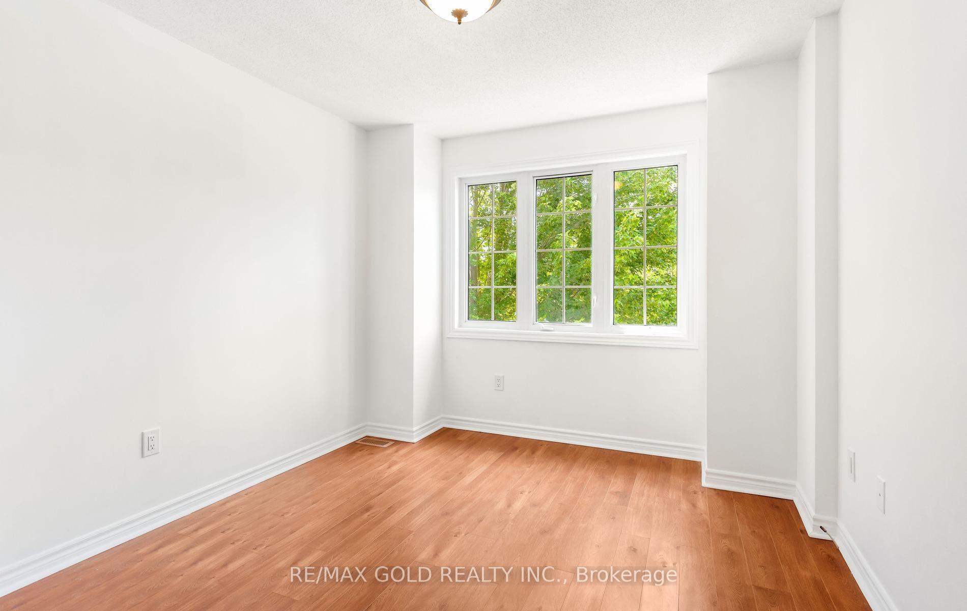 Photo 38 of 123 Ruffet Drive, Barrie, Edgehill Drive — HOMEH