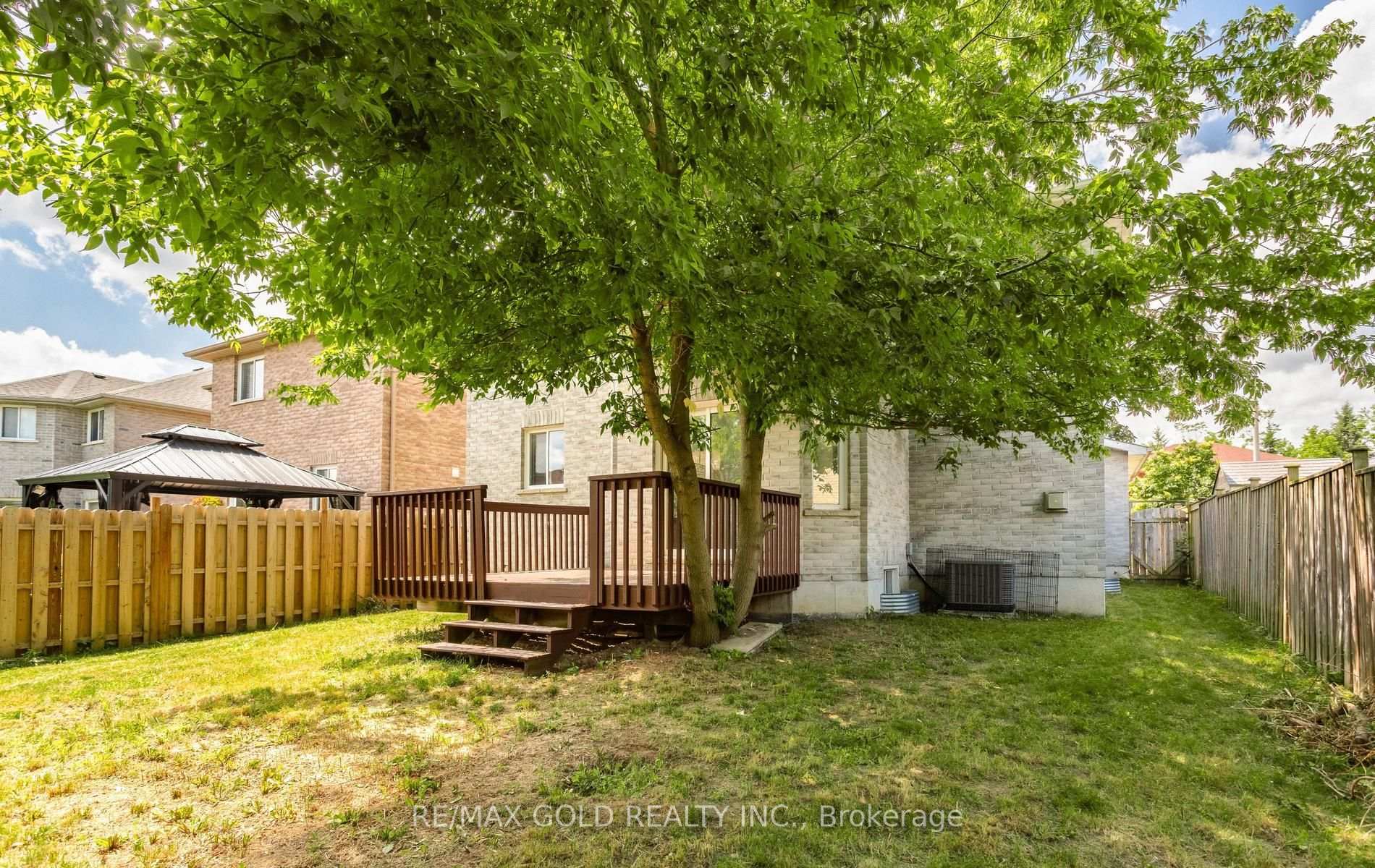 Photo 46 of 123 Ruffet Drive, Barrie, Edgehill Drive — HOMEH