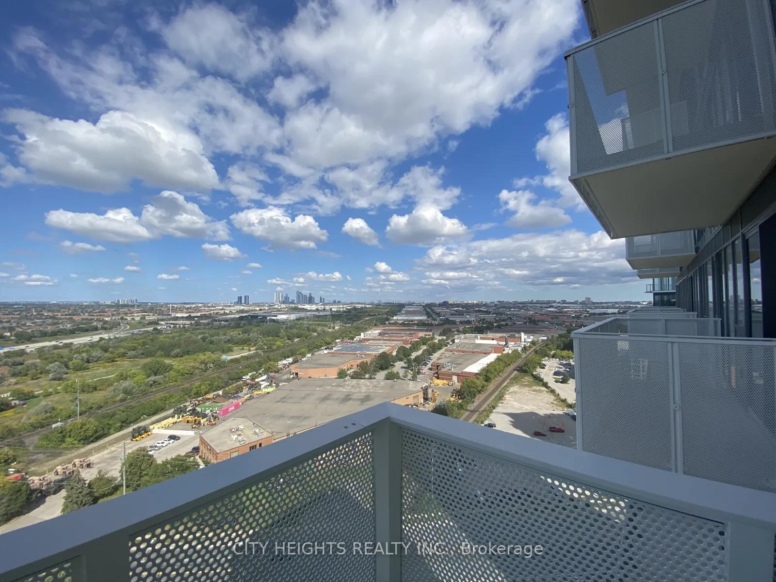Photo 9 of Unit 1909, 7082 Islington Avenue, Vaughan, Vaughan Grove — HOMEH