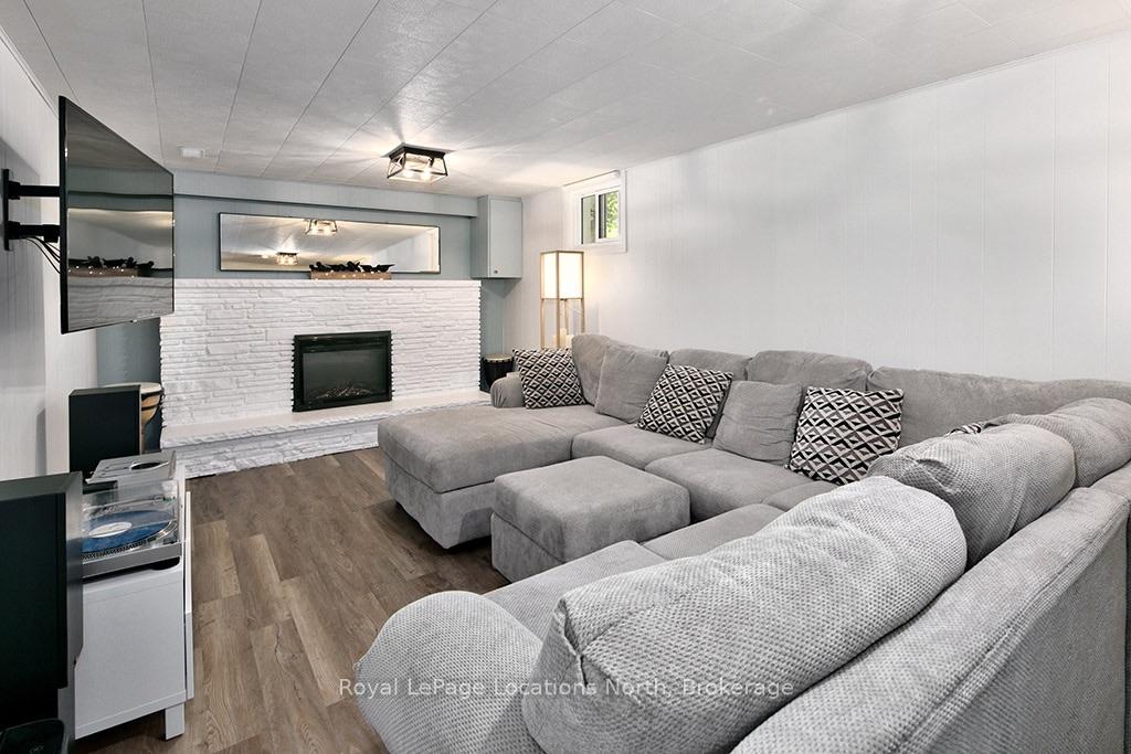 Photo 22 of 540 6th Avenue E, Owen Sound — HOMEH