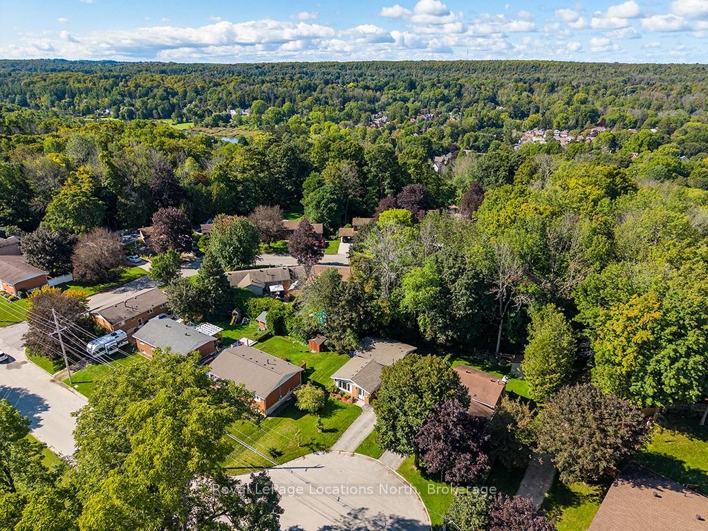 Photo 35 of 540 6th Avenue E, Owen Sound — HOMEH