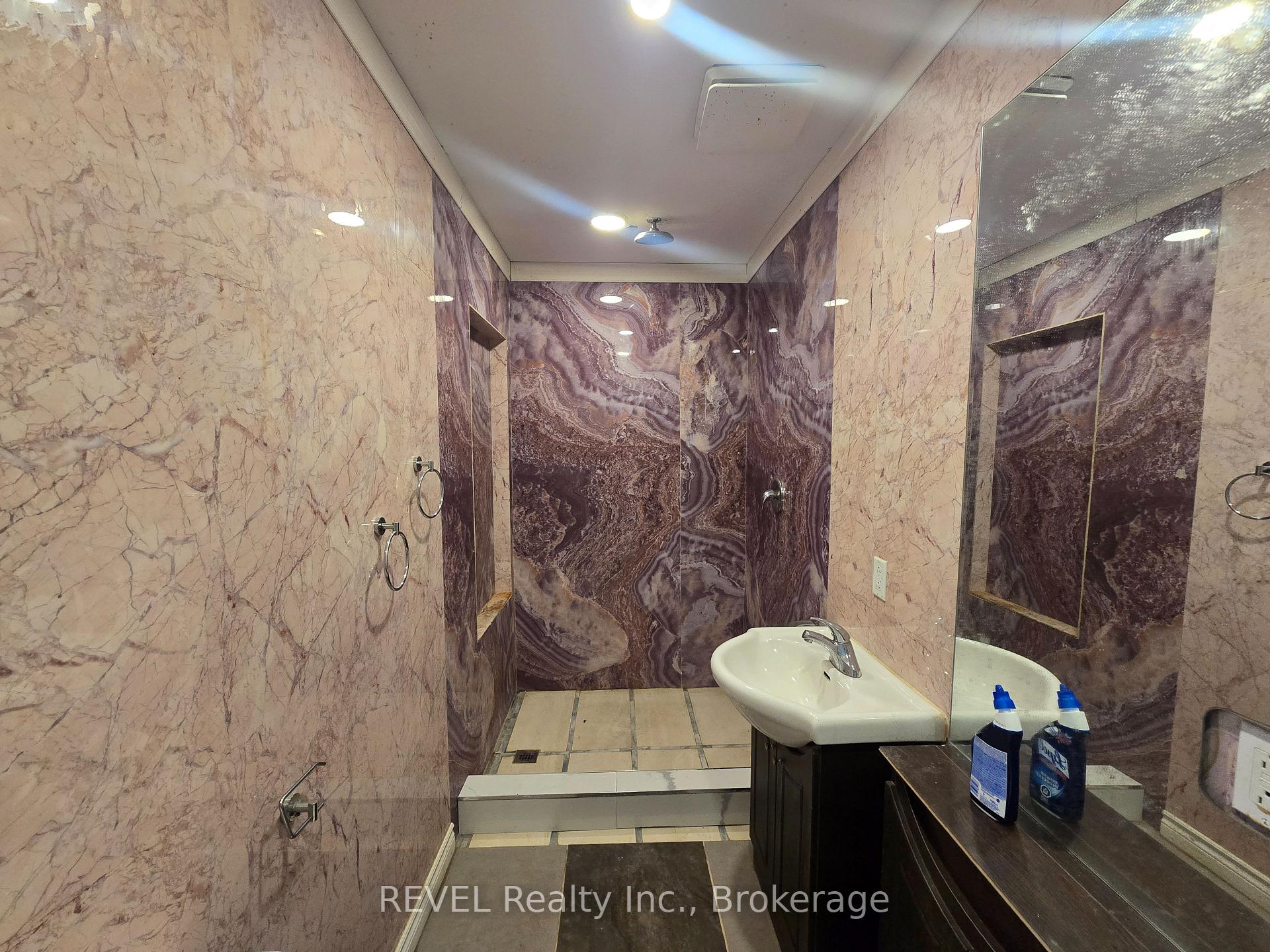Photo 18 of 108 Duncan Street, Welland, Lincoln/Crowland — HOMEH
