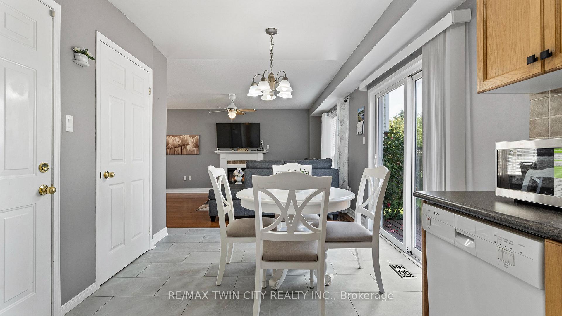 Photo 15 of 124 Osborn Avenue, Brantford, Empire — HOMEH