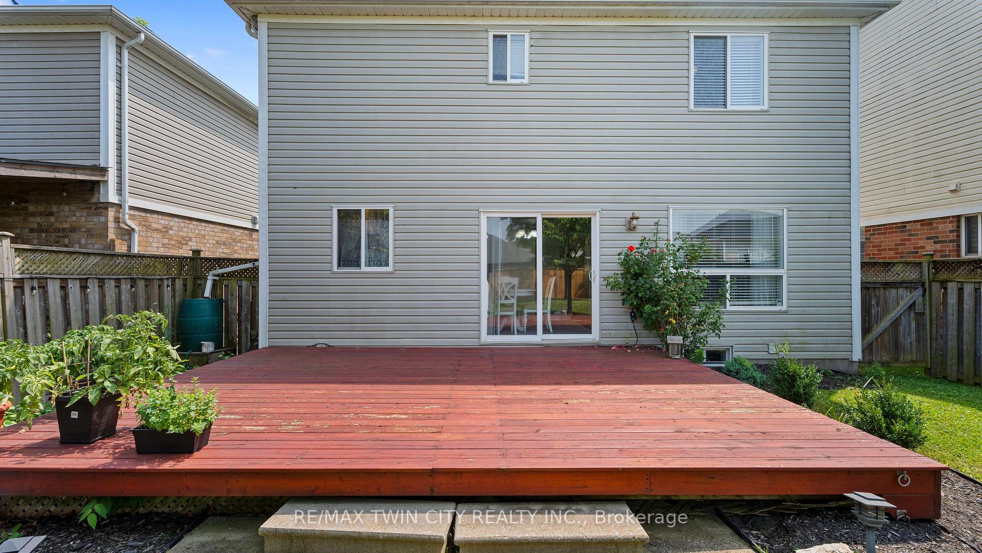 Photo 28 of 124 Osborn Avenue, Brantford, Empire — HOMEH