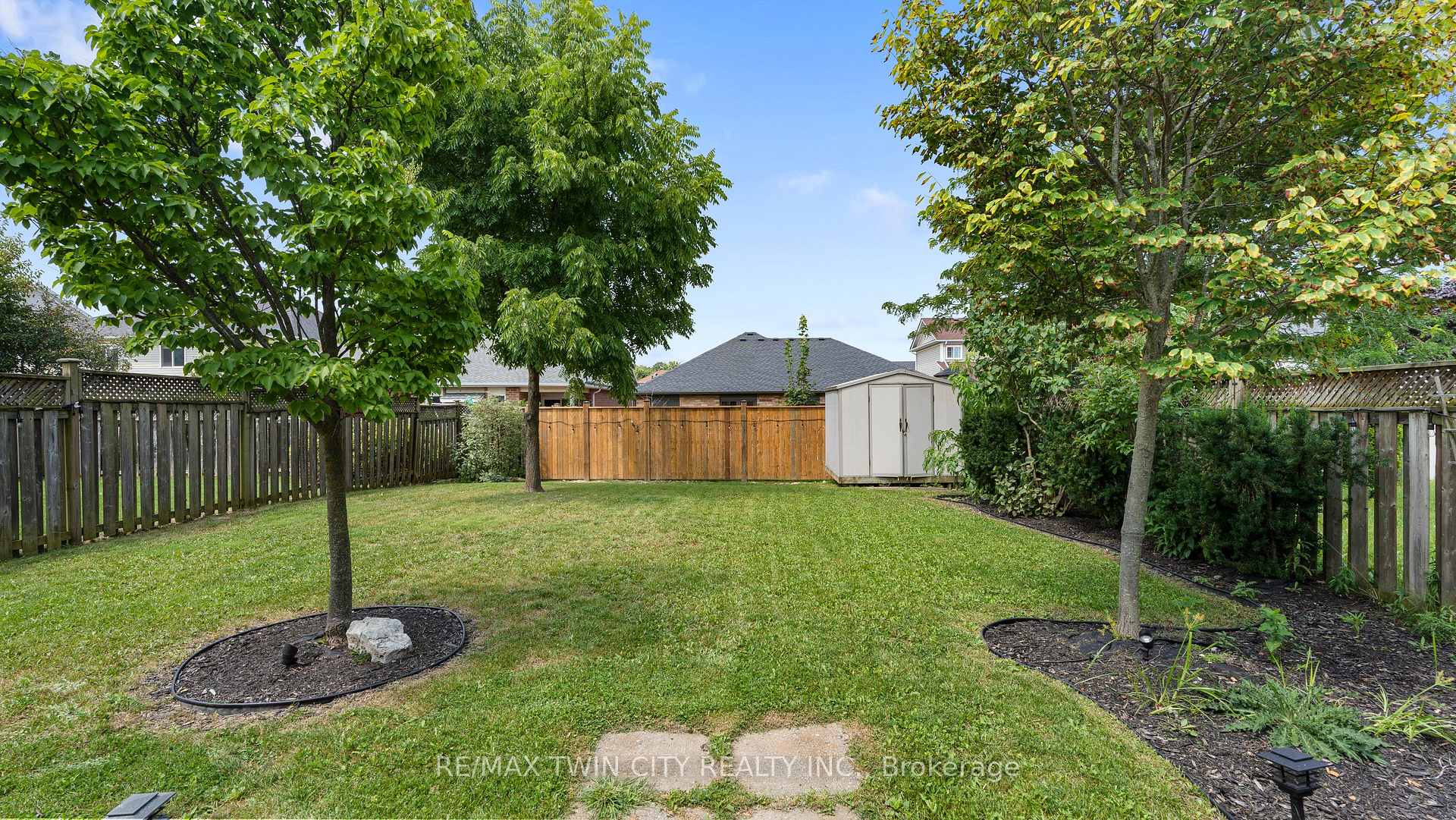 Photo 30 of 124 Osborn Avenue, Brantford, Empire — HOMEH