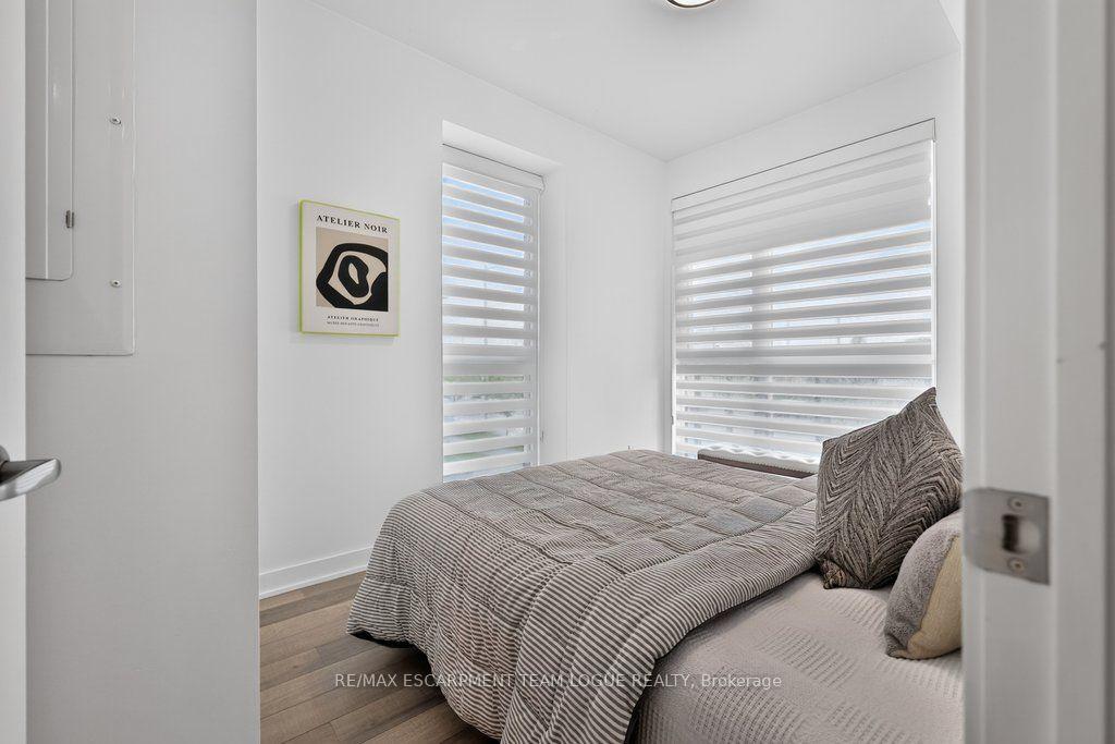 Photo 16 of Unit B202, 5240 Dundas Street, Burlington, Orchard — HOMEH