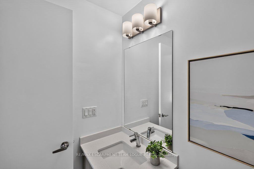 Photo 20 of Unit B202, 5240 Dundas Street, Burlington, Orchard — HOMEH