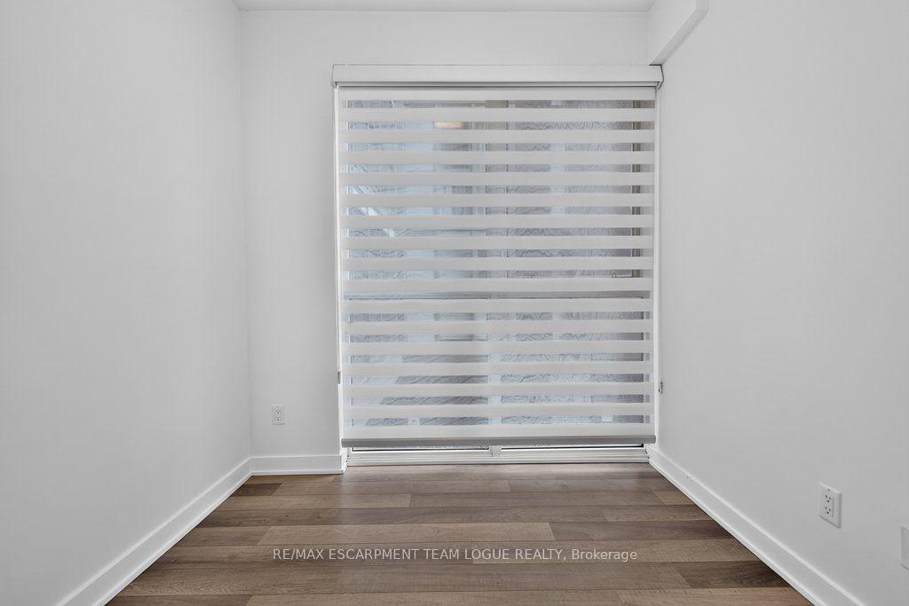Photo 24 of Unit B202, 5240 Dundas Street, Burlington, Orchard — HOMEH