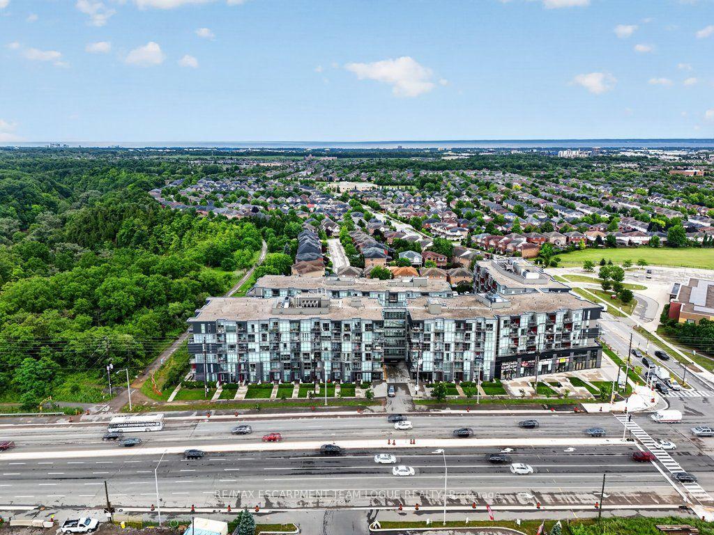 Photo 33 of Unit B202, 5240 Dundas Street, Burlington, Orchard — HOMEH