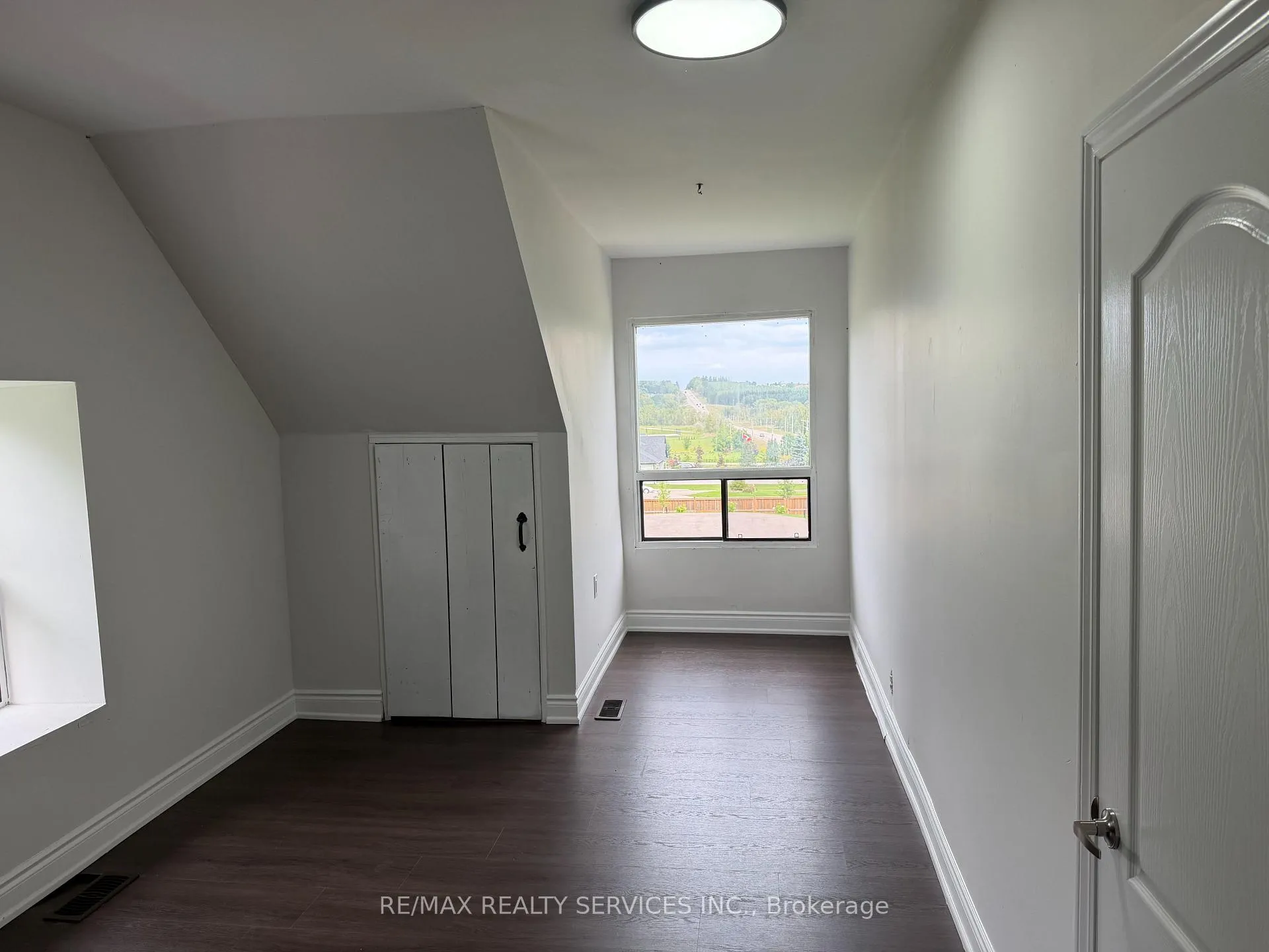 Photo 14 of Unit Unit B, 8918 Wellington 124 Road, Erin, Rural Erin — HOMEH