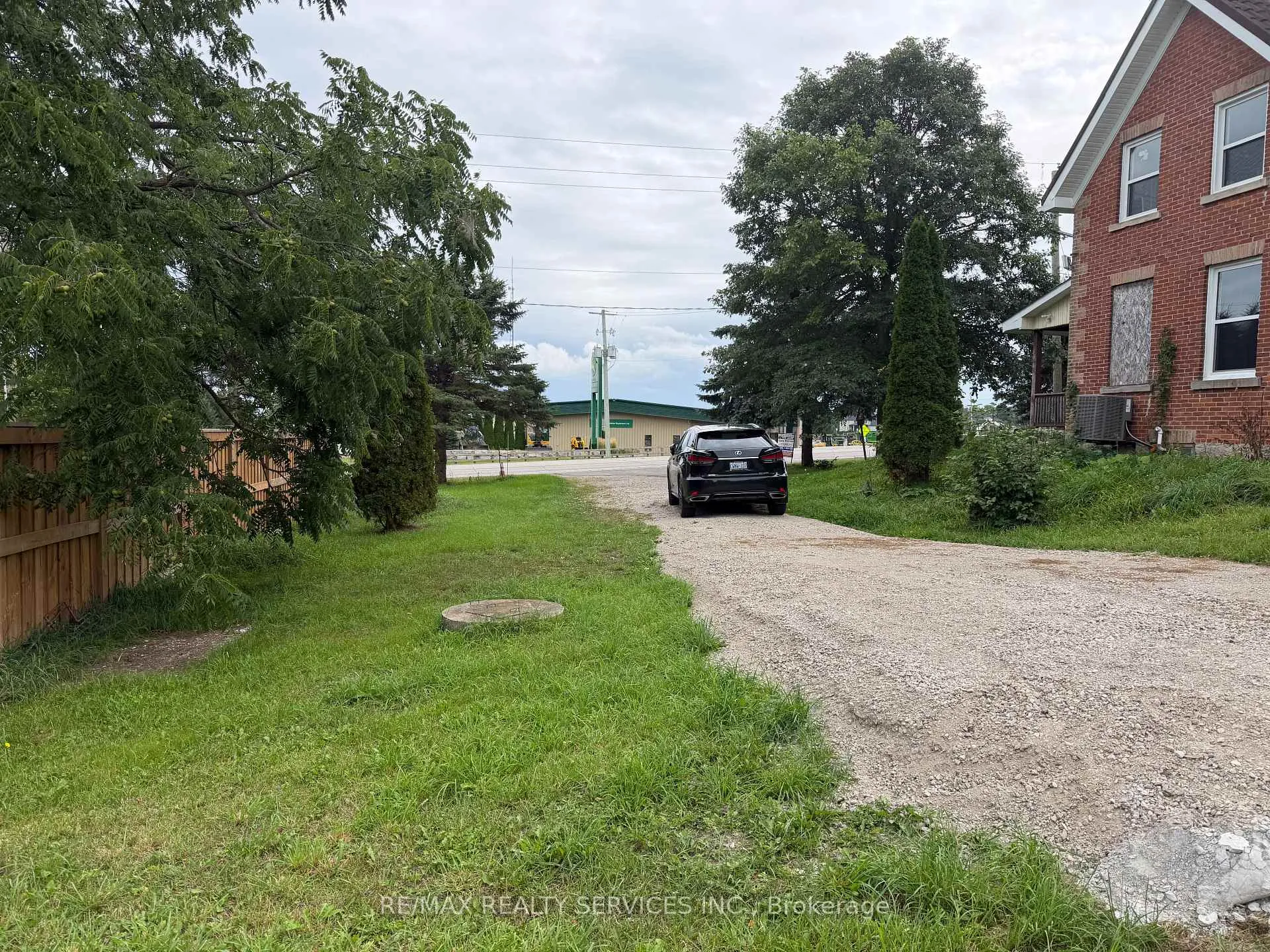 Photo 16 of Unit Unit B, 8918 Wellington 124 Road, Erin, Rural Erin — HOMEH